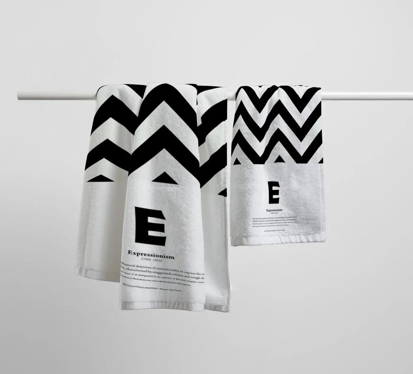 E - Expressionism Handtuch von The True Type