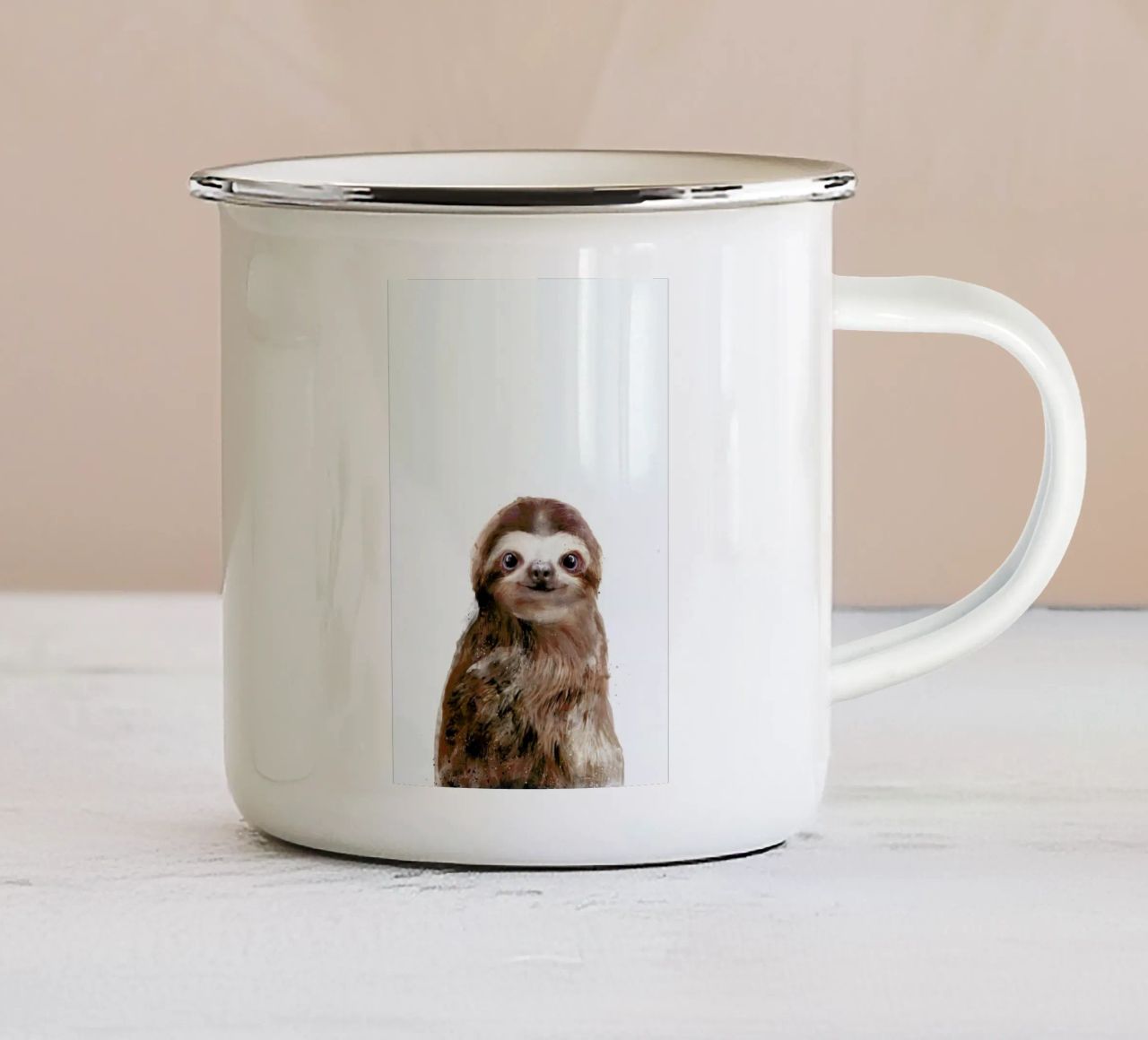 Little Sloth tazza in smalto da Amy Hamilton
