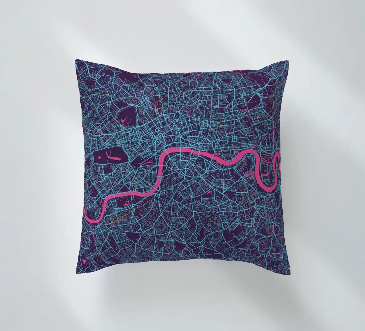 Metropolitan Glow - Mappa della città di Londra in colori vivaci cuscino da MOOODZART