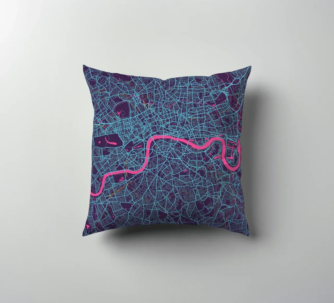 Metropolitan Glow - Mappa della città di Londra in colori vivaci cuscino da MOOODZART