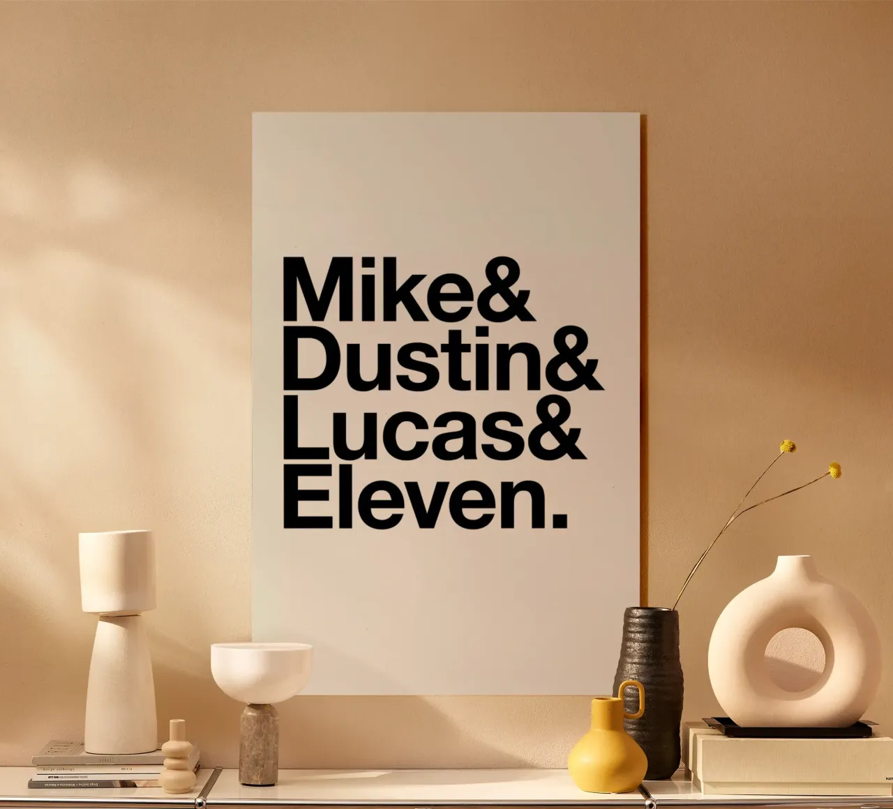 Stranger Heroes plexiglass da Studio One