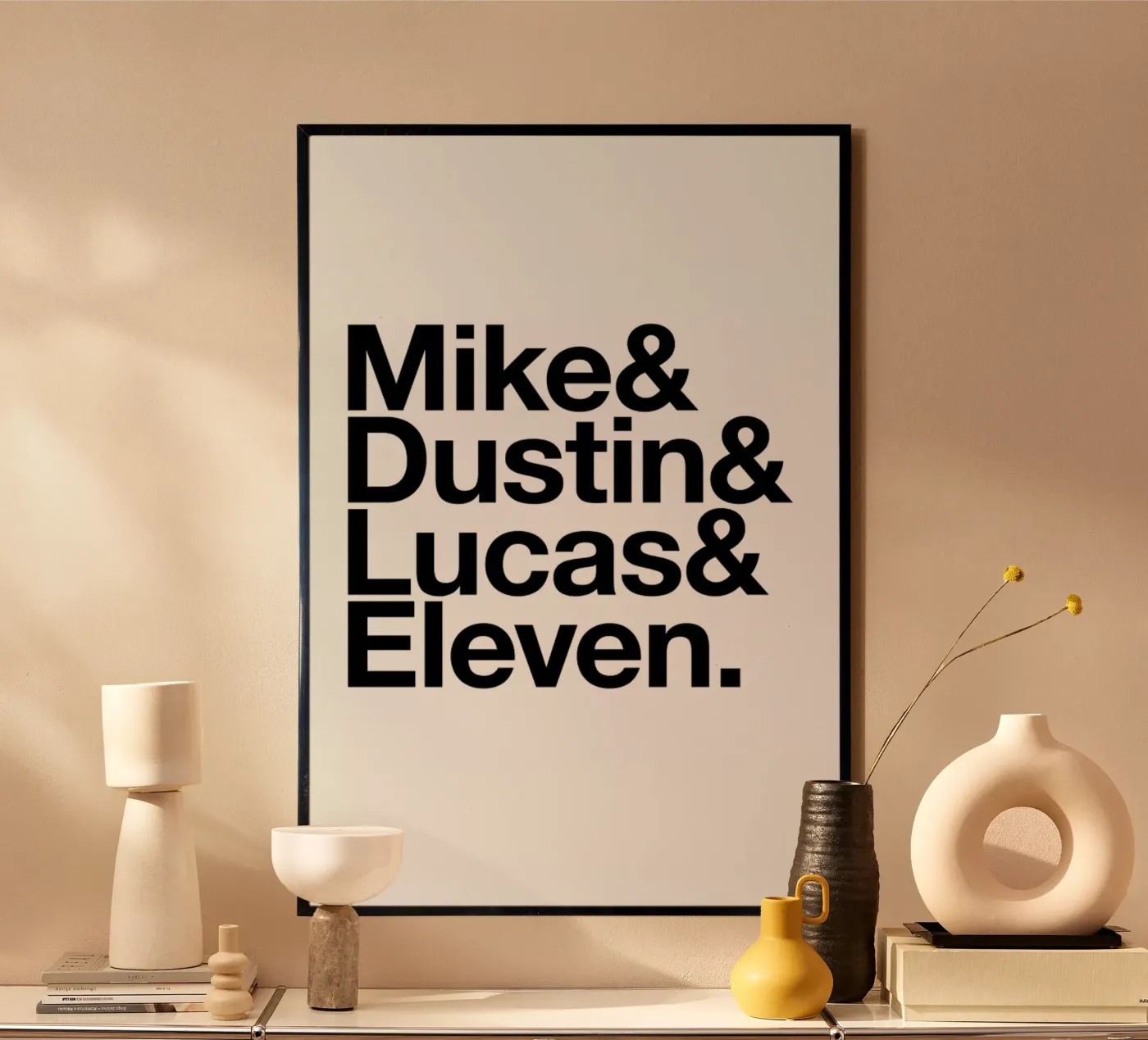 Stranger Heroes poster da Studio One