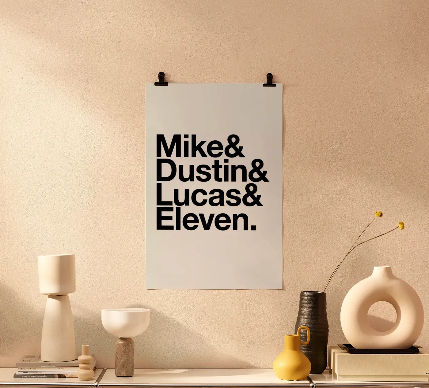 Stranger Heroes poster da Studio One