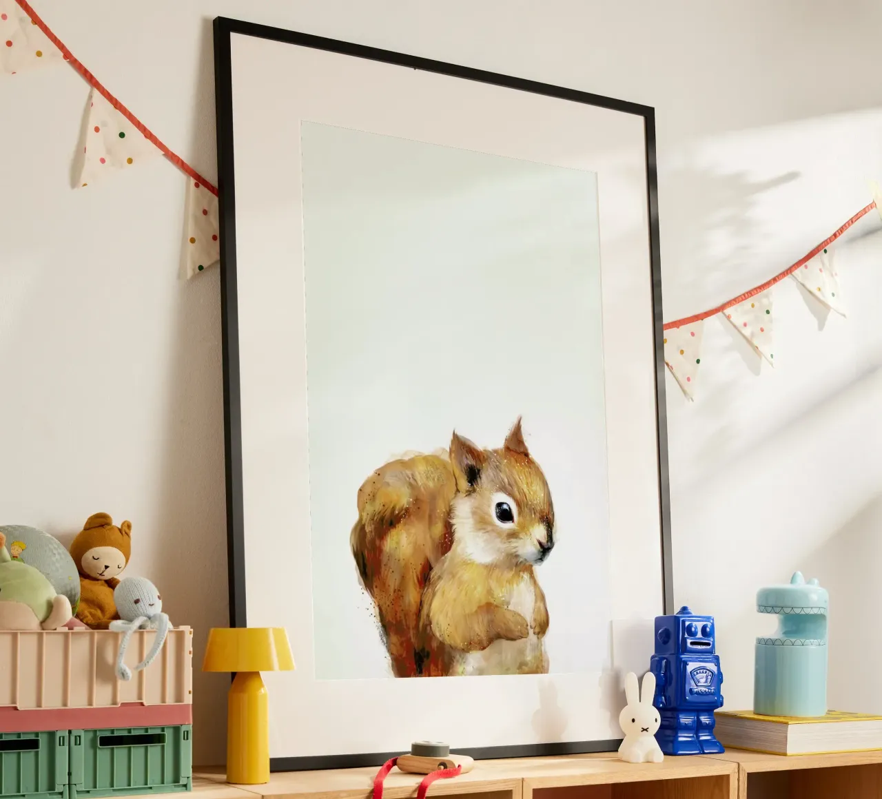 Little Squirrel poster con telaio in alluminio da Amy Hamilton