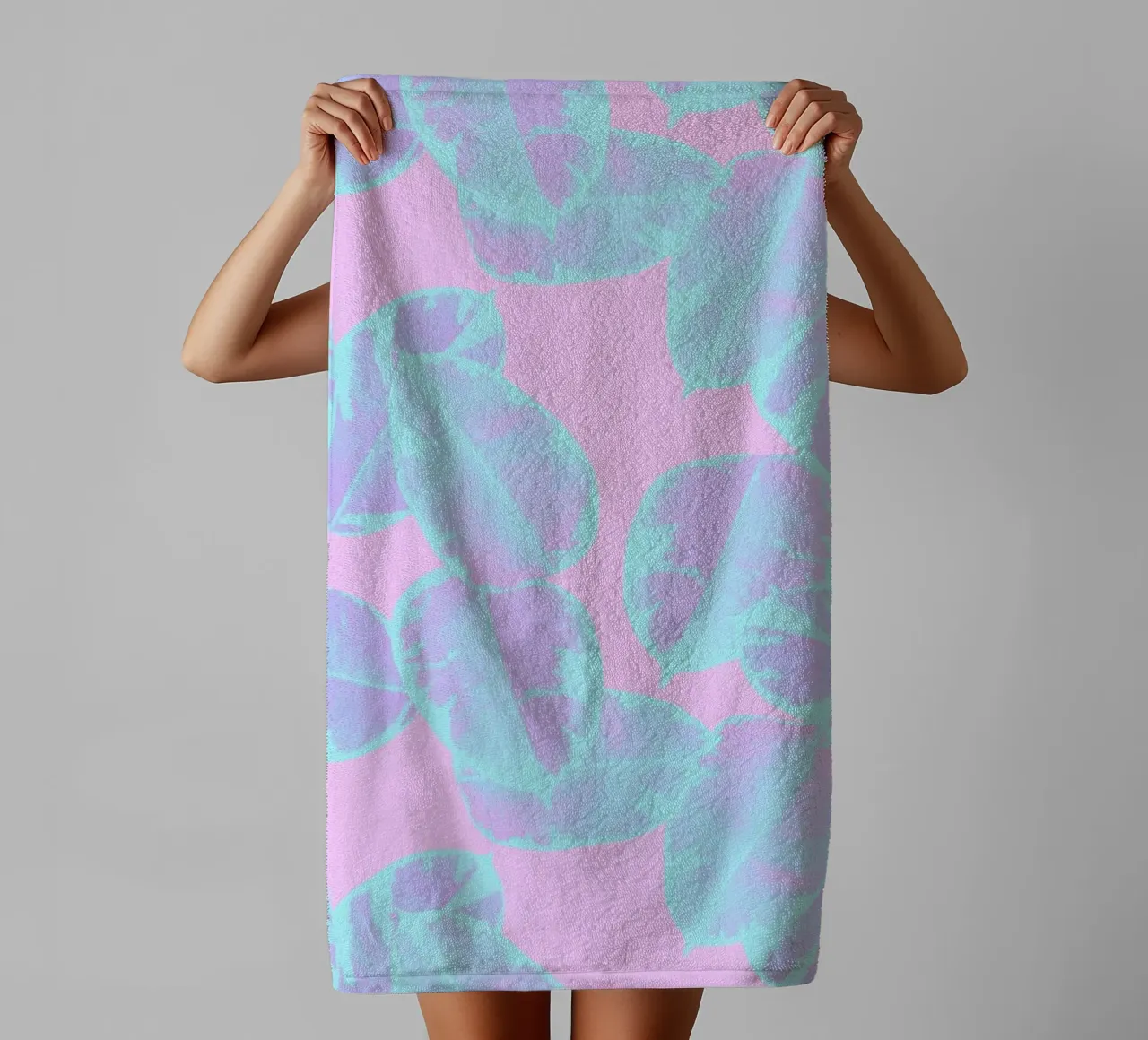 Sophia towel by Hanna Kastl-Lungberg