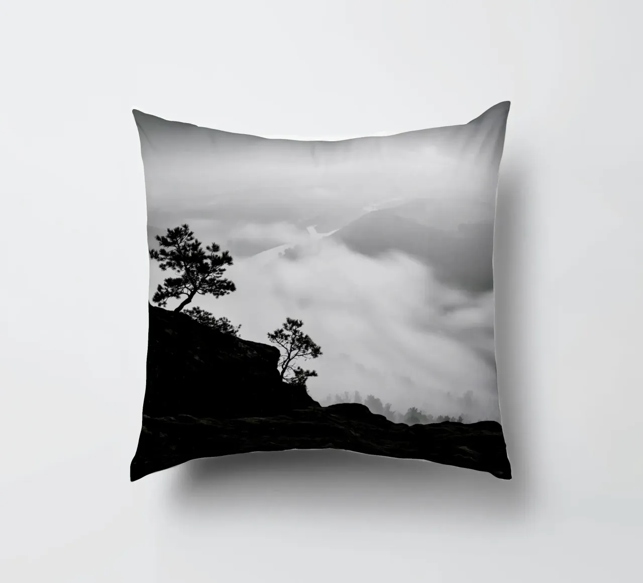 Above and Beyond, Lilienstein cuscino da Håggard Photography | Ronny Behnert
