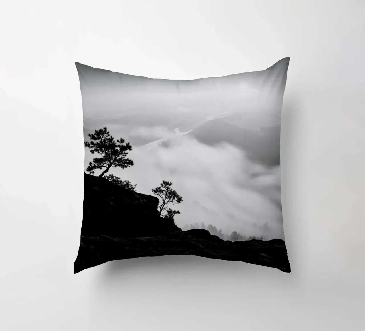 Above and Beyond, Lilienstein cuscino da Håggard Photography | Ronny Behnert