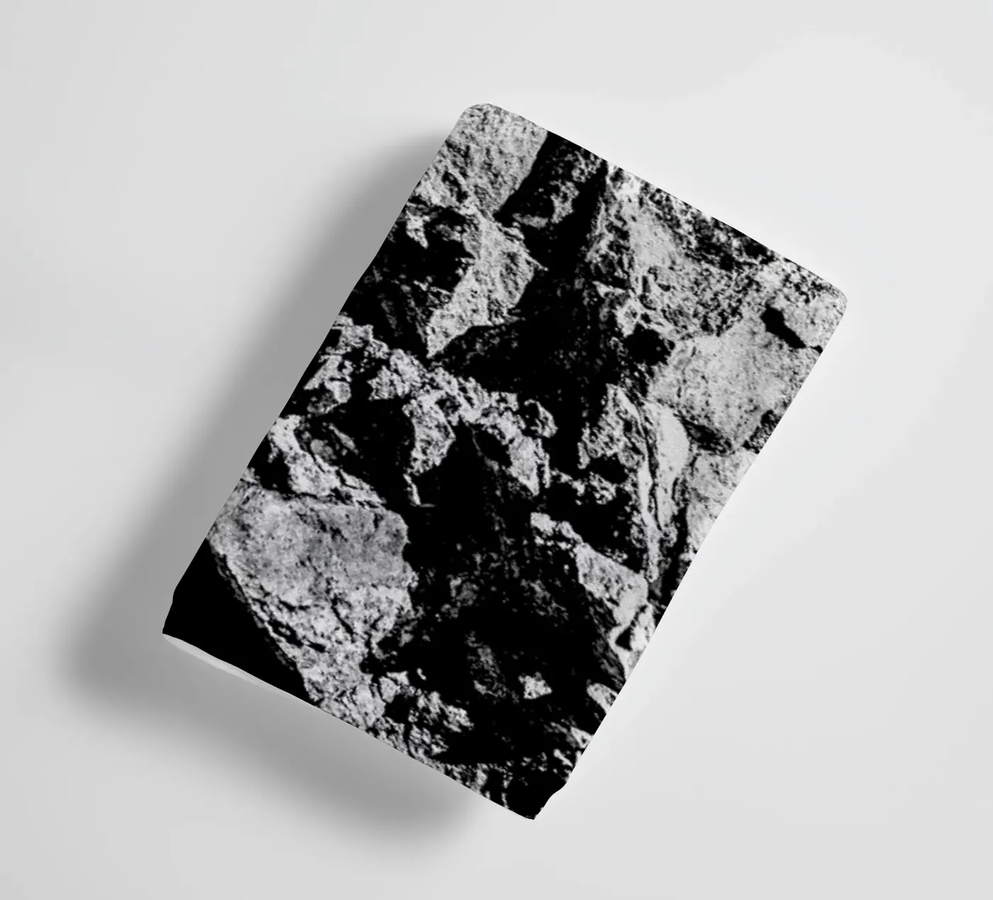 Rock Pattern 2 badhanddoek van Chris Abatzis