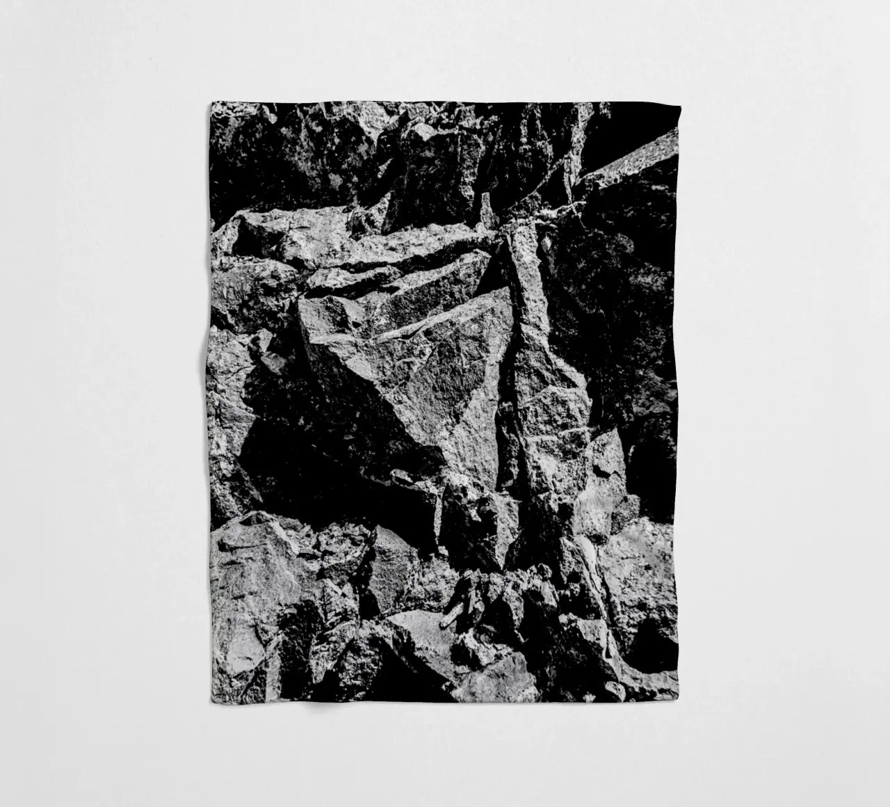 Rock Pattern 2 Fleecedecke von Chris Abatzis
