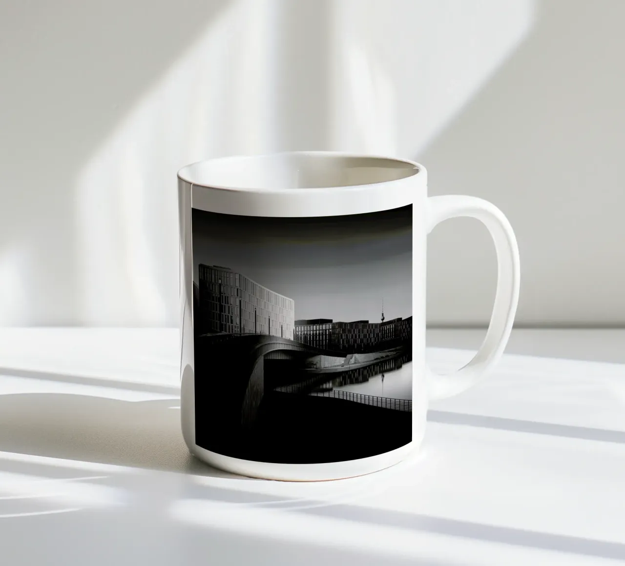 Perfect Conditions, Berlin tazza in ceramica da Håggard Photography | Ronny Behnert