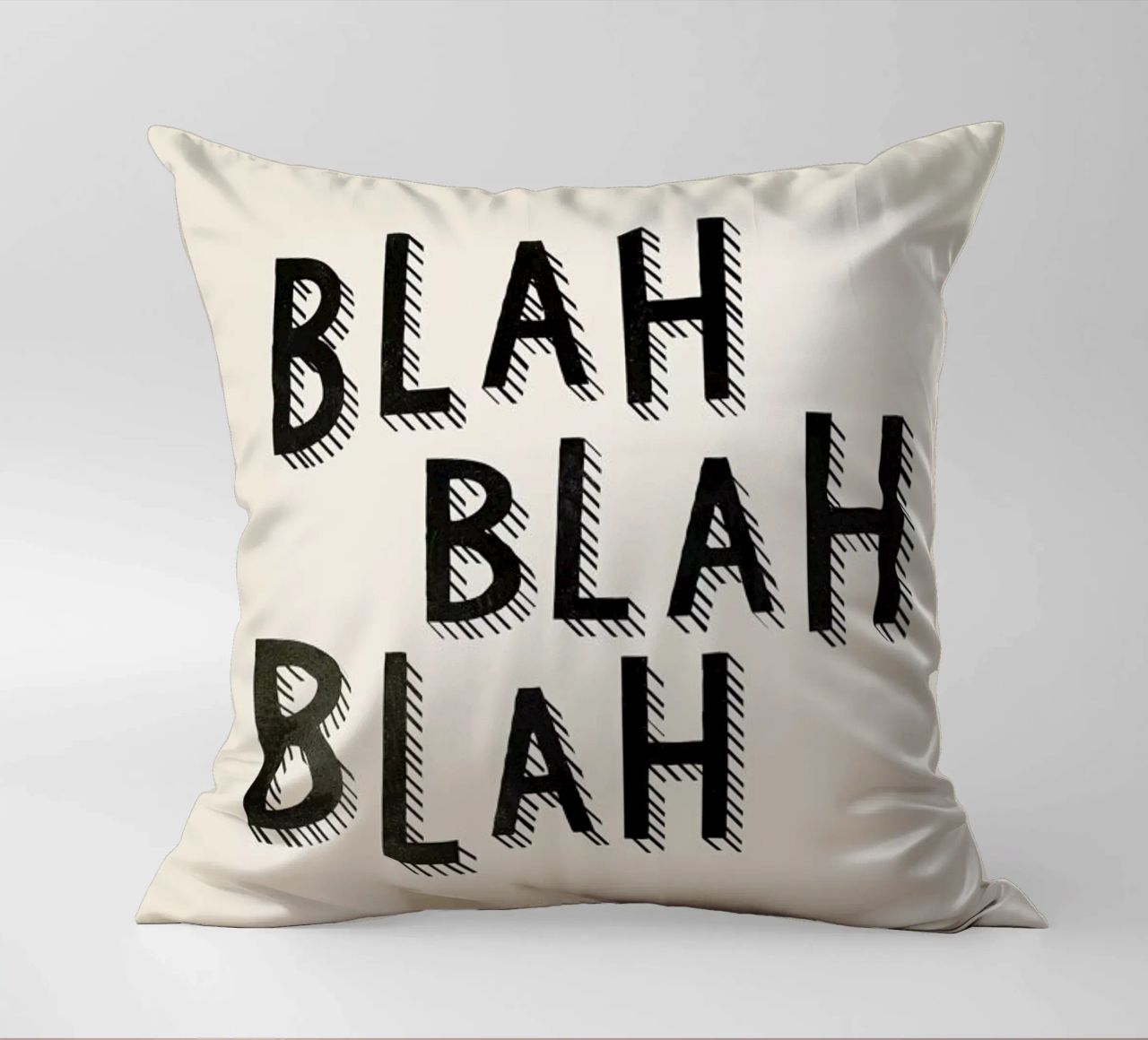 Blah Blah Blah cuscino da Kind of Style