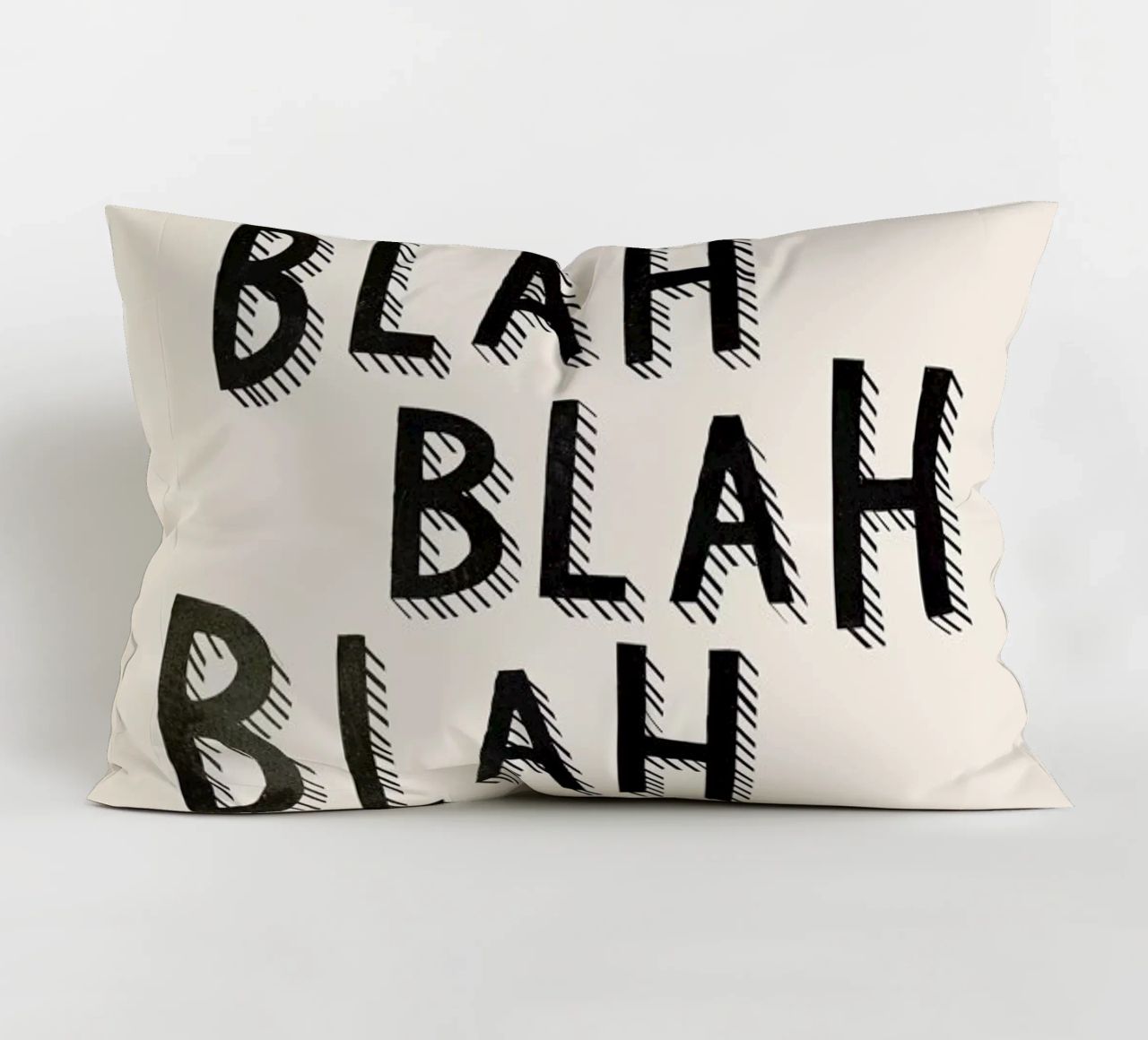 Blah Blah Blah cuscino da Kind of Style