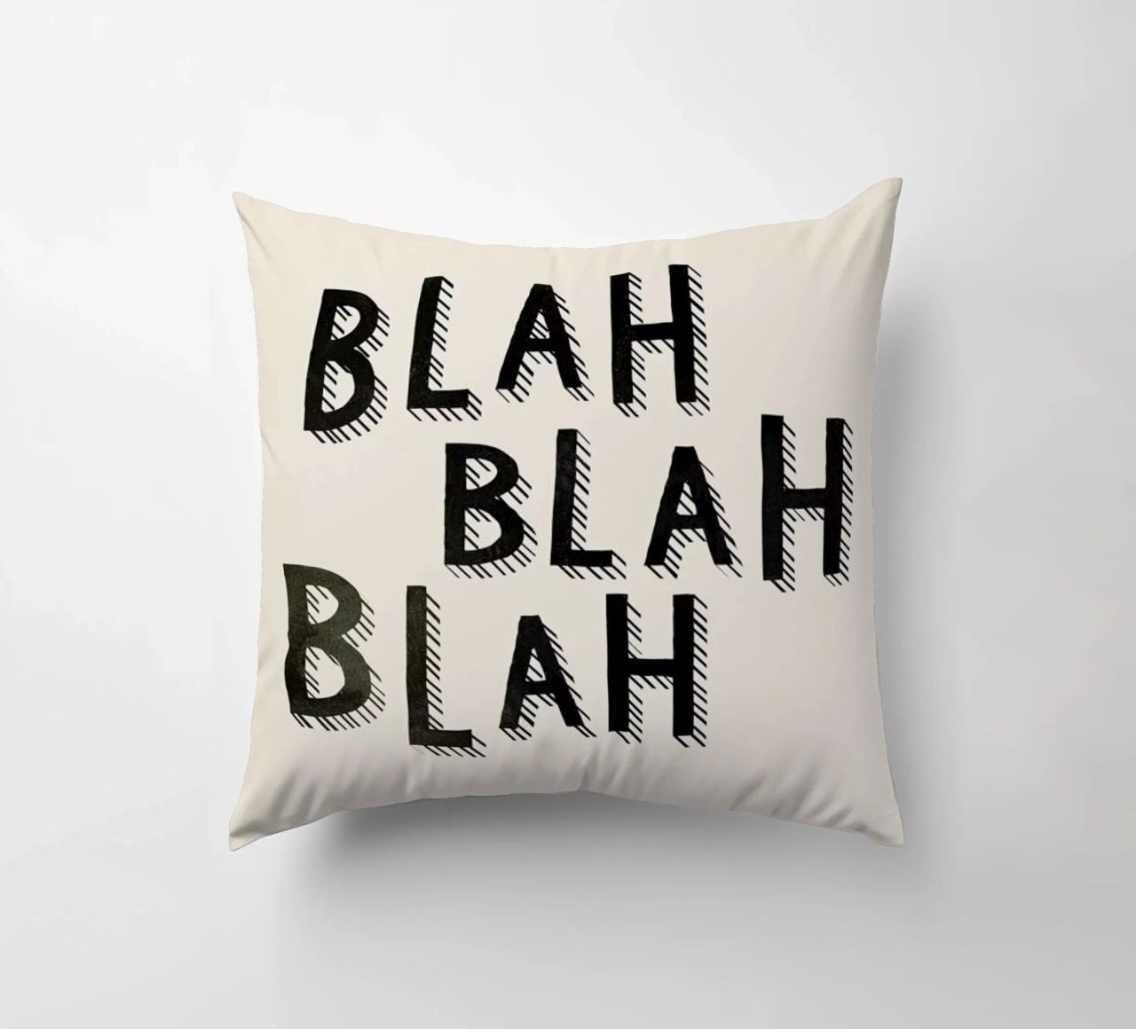 Blah Blah Blah cuscino da Kind of Style