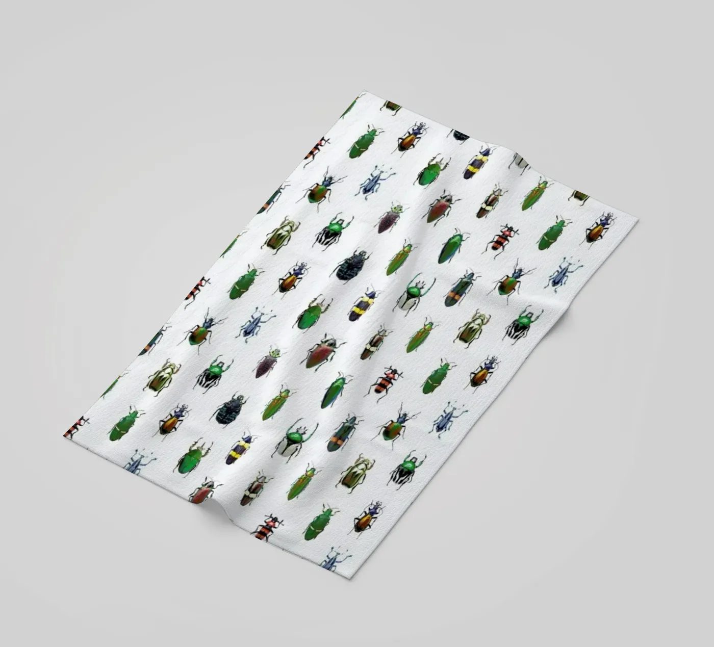 Beetles Strandtuch von Curious Collections by Marielle Leenders