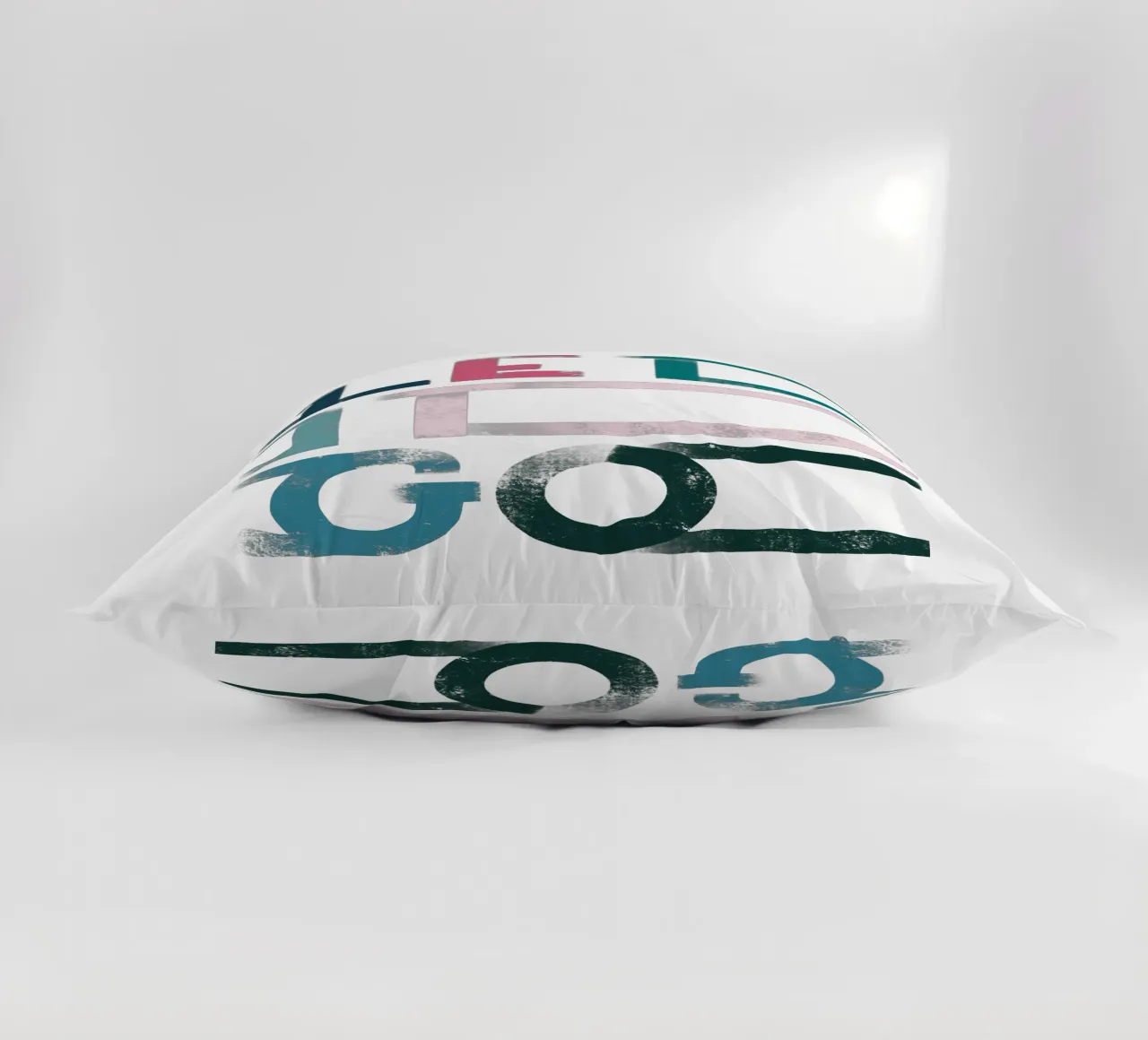 LET IT GO cuscino da LIMITED EDITION LETTERS