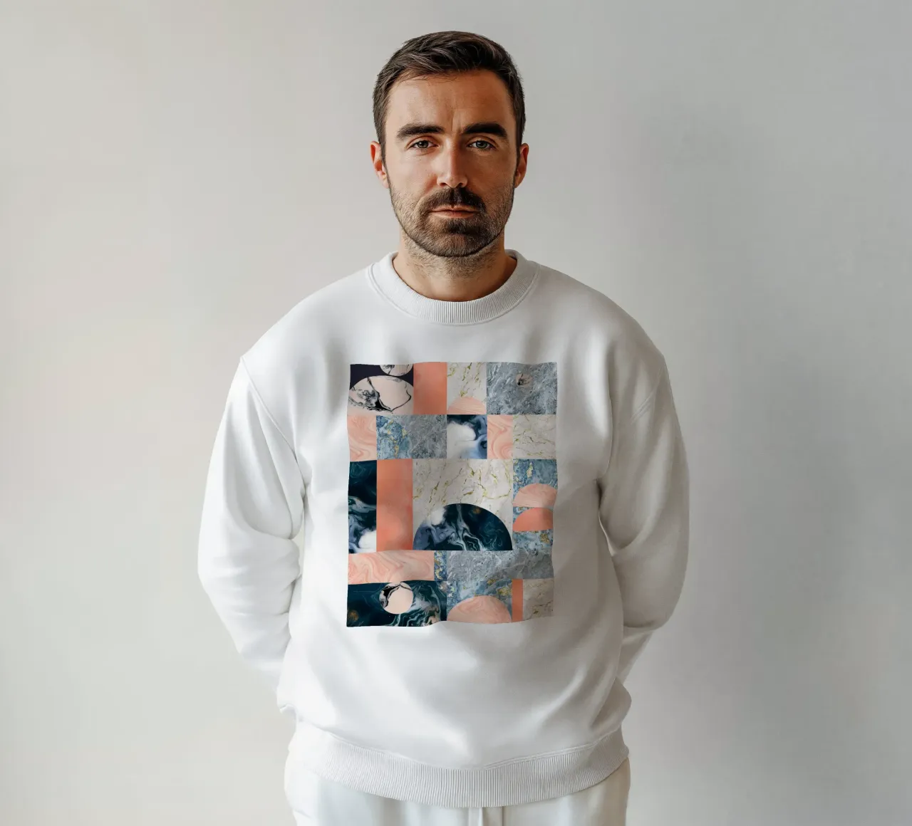 Marmor & Lust, Abstraktes Geometrisches Luxe Textur-Muster Sweatshirt von 83oranges