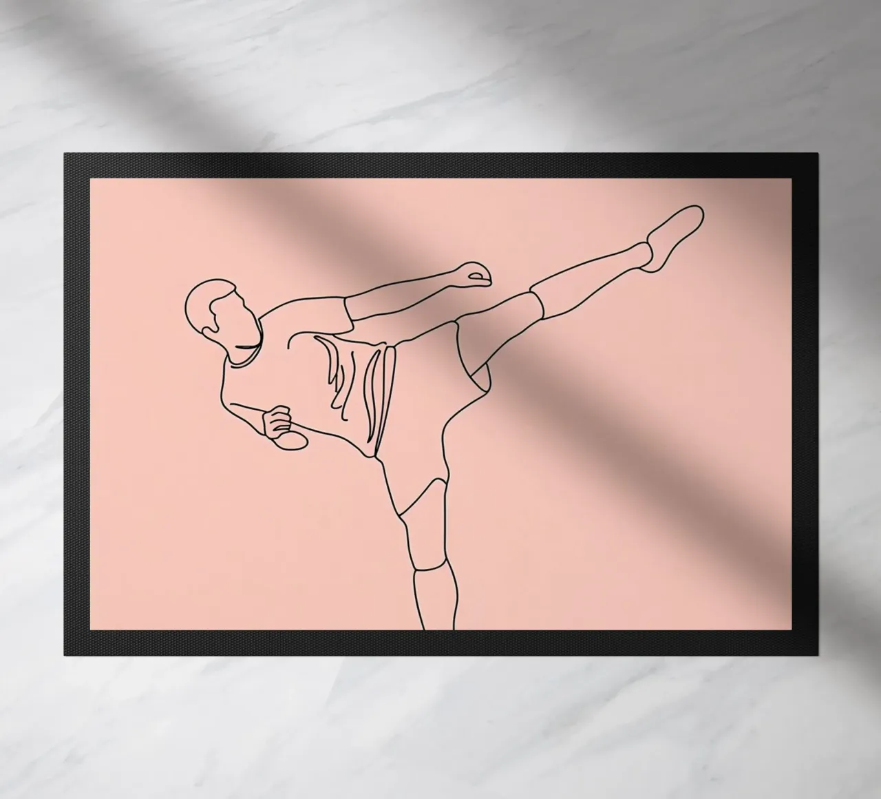 Arte lineare minimalista del calcio di karate zerbino da Viv Line Art
