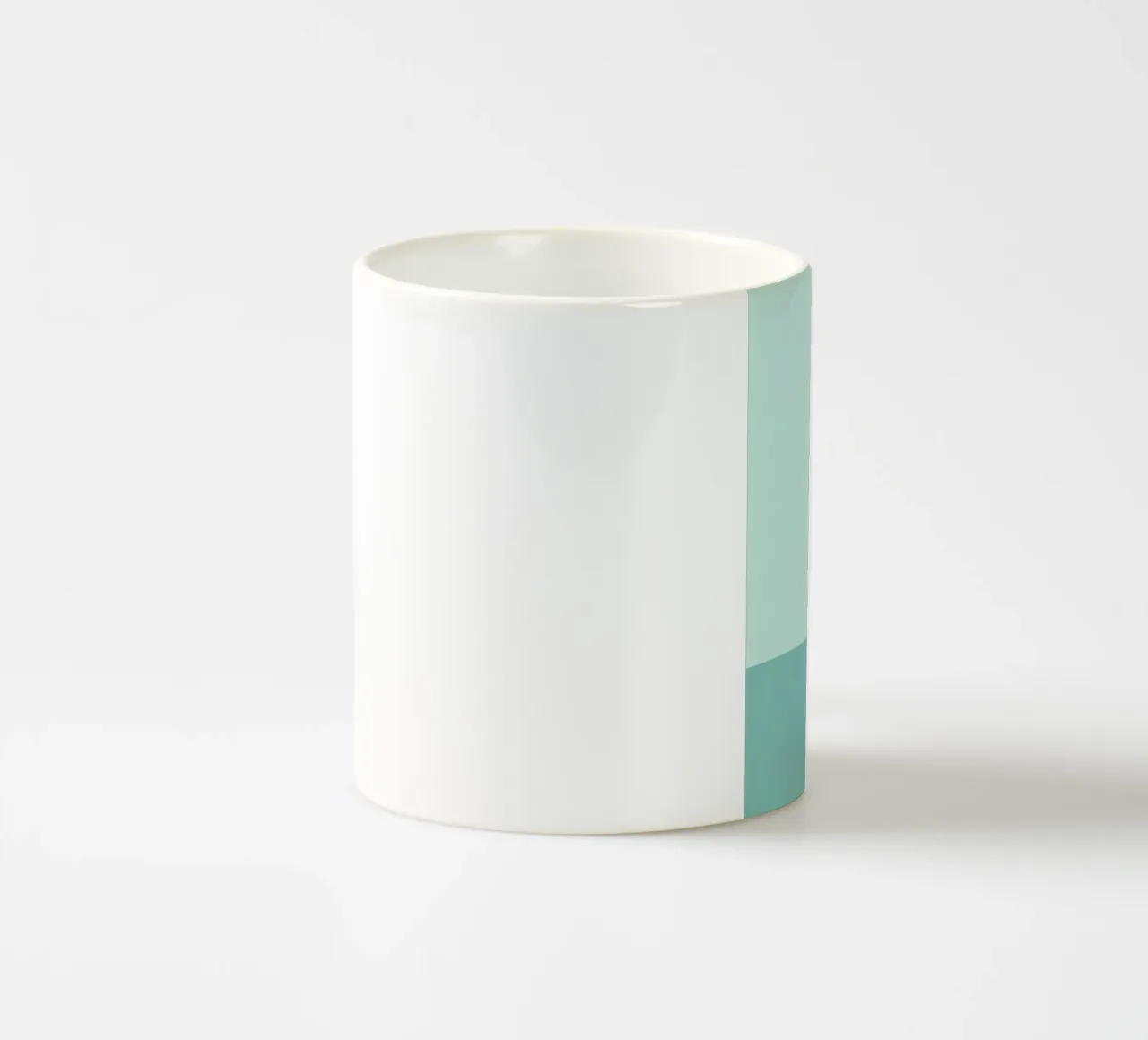 Giocatore di pallavolo in acqua Line Art minimalista tazza in ceramica da Viv Line Art