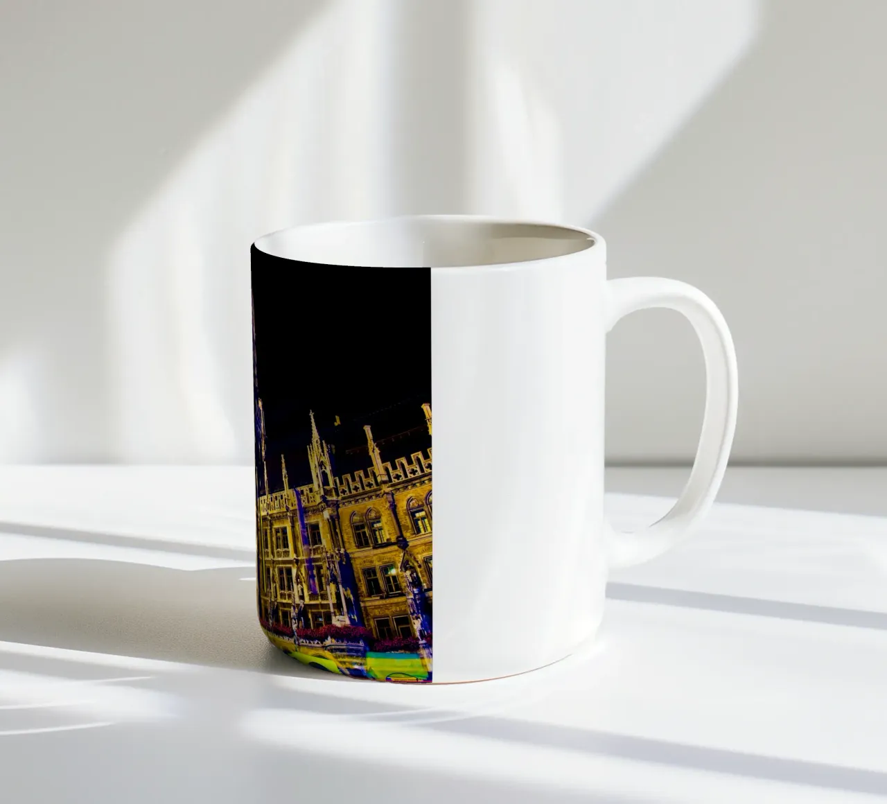 München tazza in ceramica da Flo Klein