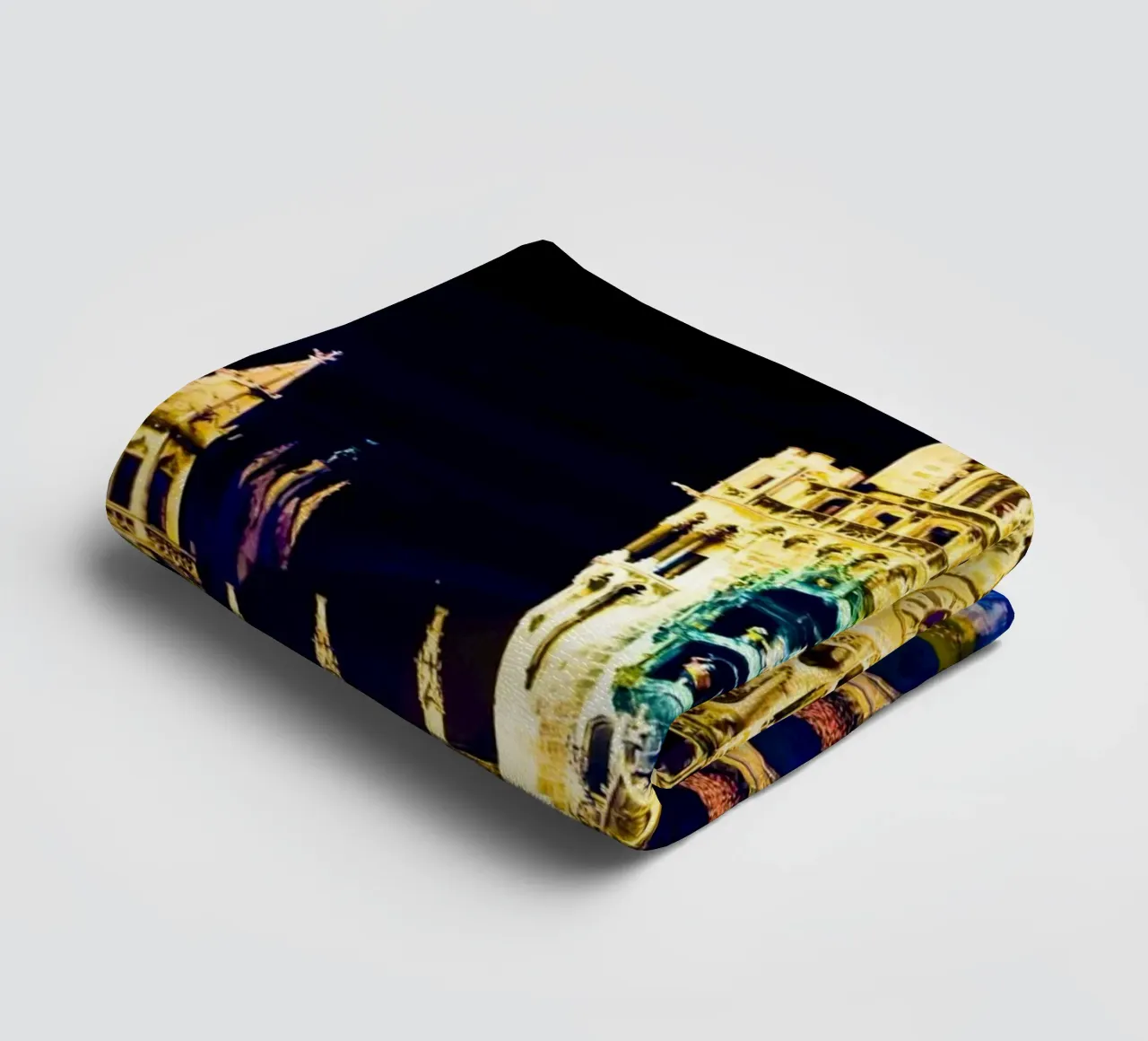 München towel by Flo Klein