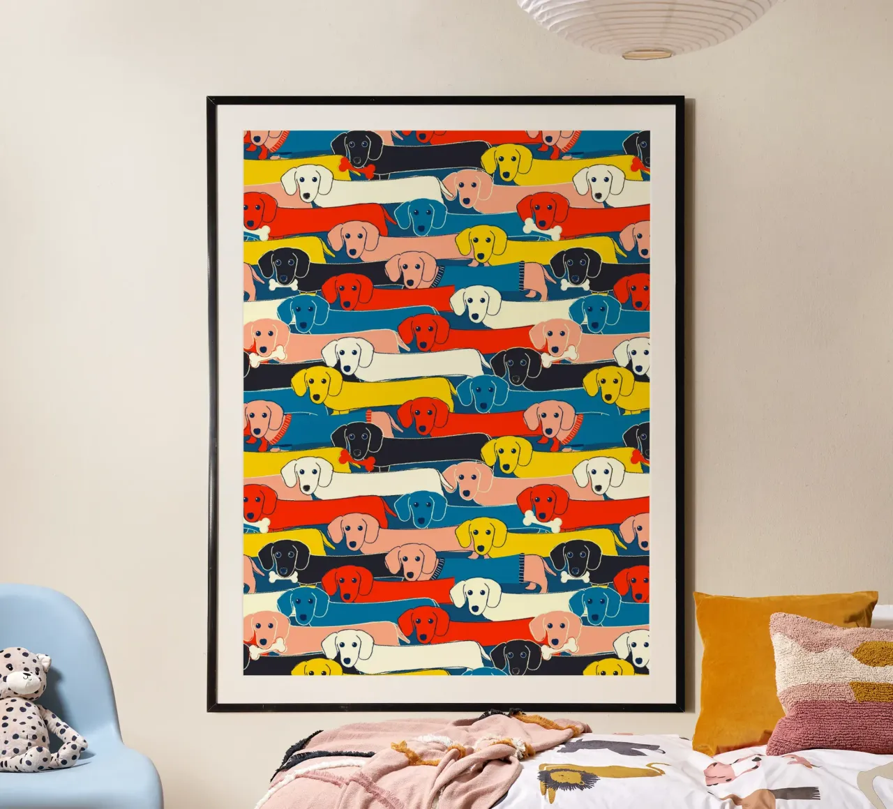 Playful Dachshund Sausage Dog Pattern for Dog Lovers poster con telaio in plastica da showmemars