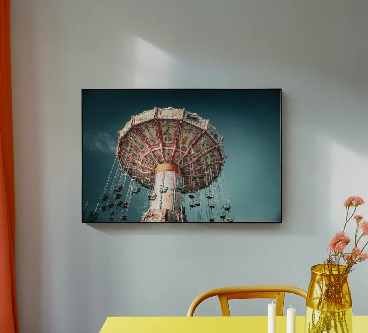 Kettenkarusell plexiglass da Flo Klein