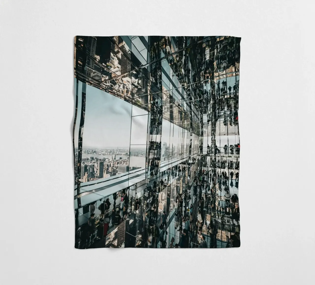Empire State coperta in pile da Flo Klein