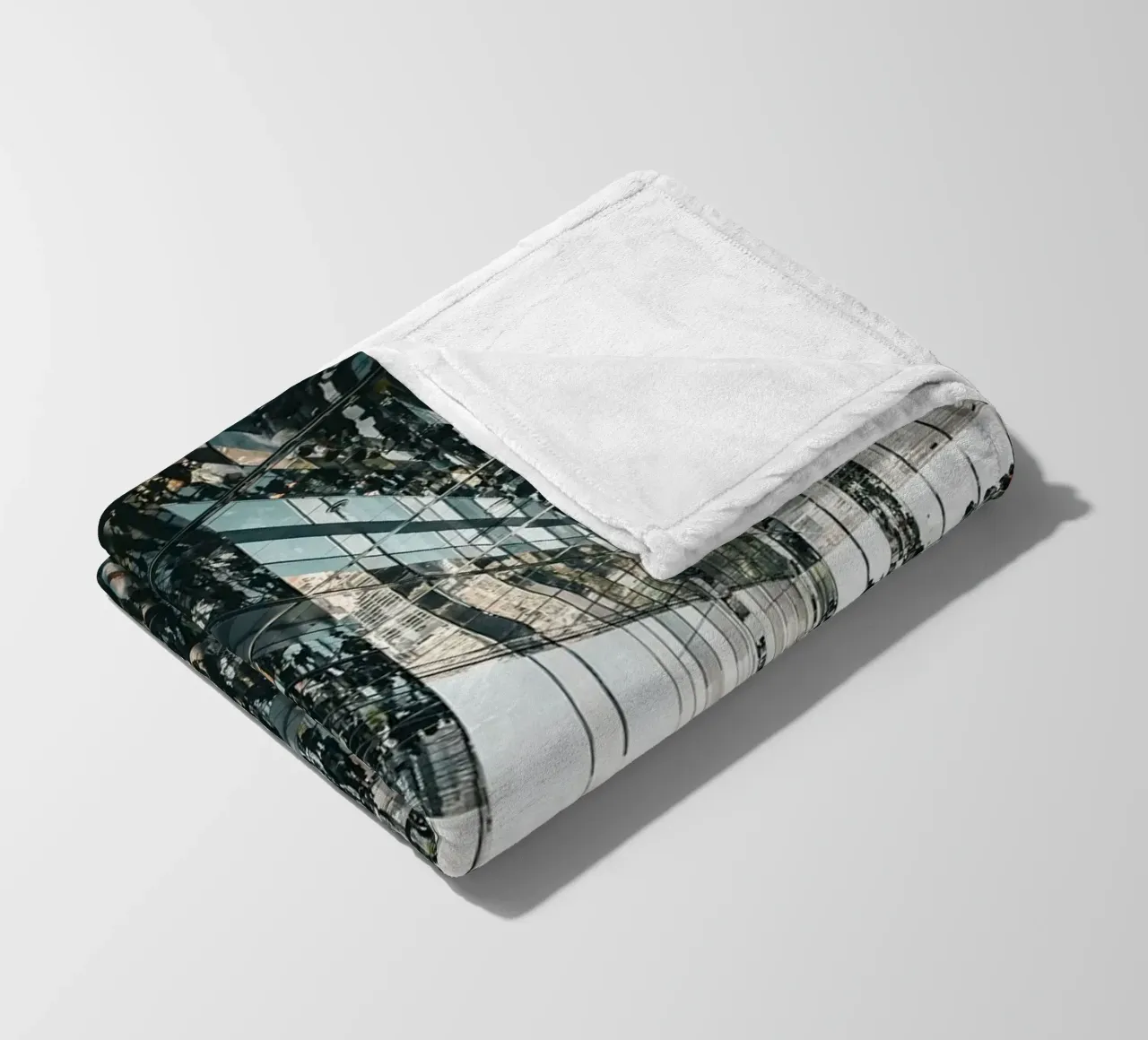 Empire State coperta in pile da Flo Klein