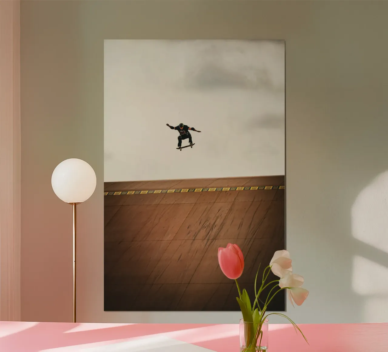 Skaterboarder poster con telaio in plastica da Flo Klein