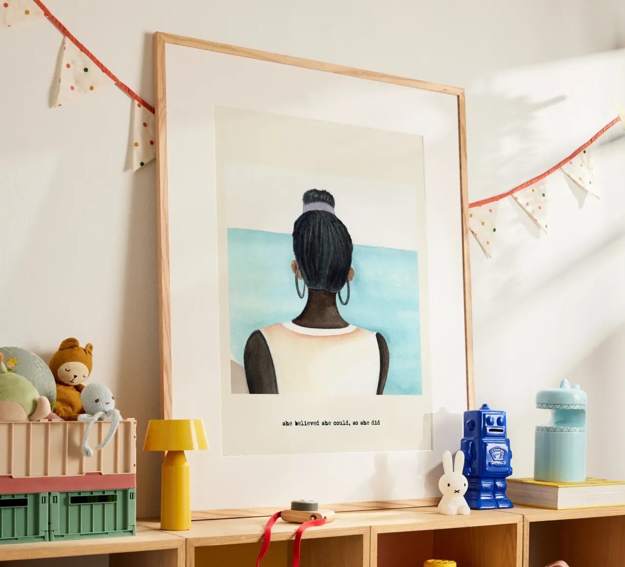 Sie glaubte, sie könnte es, also tat sie es. Zitat, Schwarzes Mädchen Poster mit Kunststoffrahmen von Peaches Art Prints