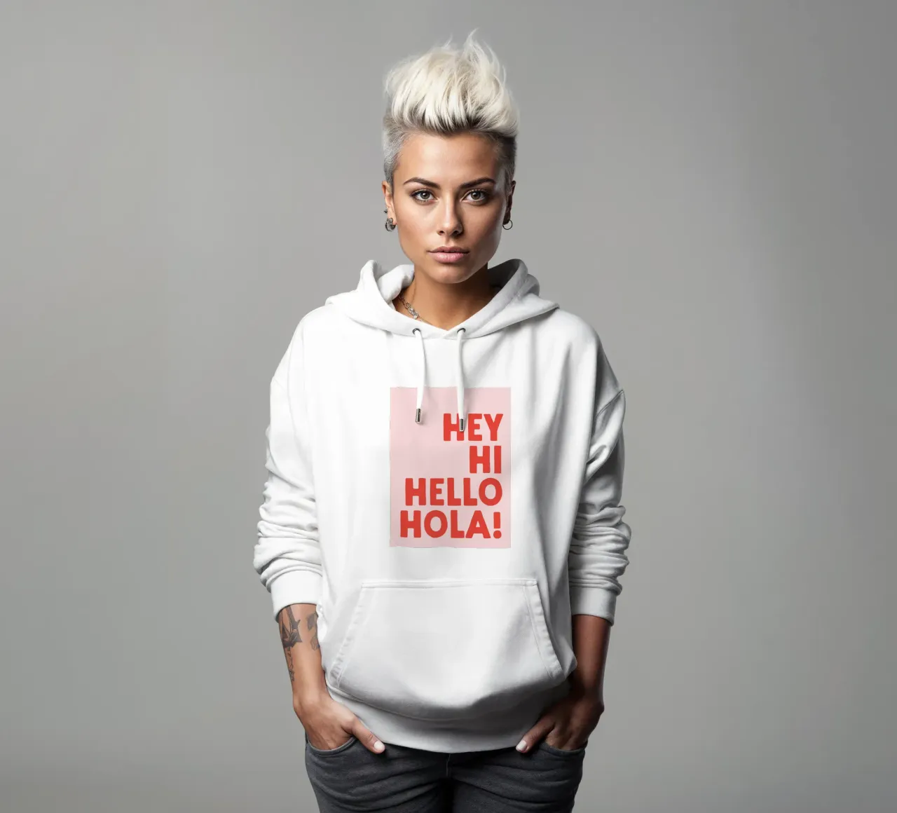 Hey, Hi Hello, Hola - Linguaggi tipografici felpa con cappuccio da Peaches Art Prints