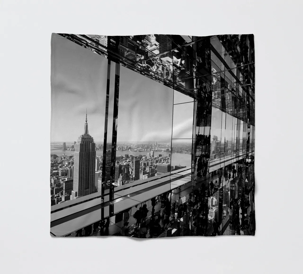 New York Black and White Part 2 coperta in pile da Flo Klein