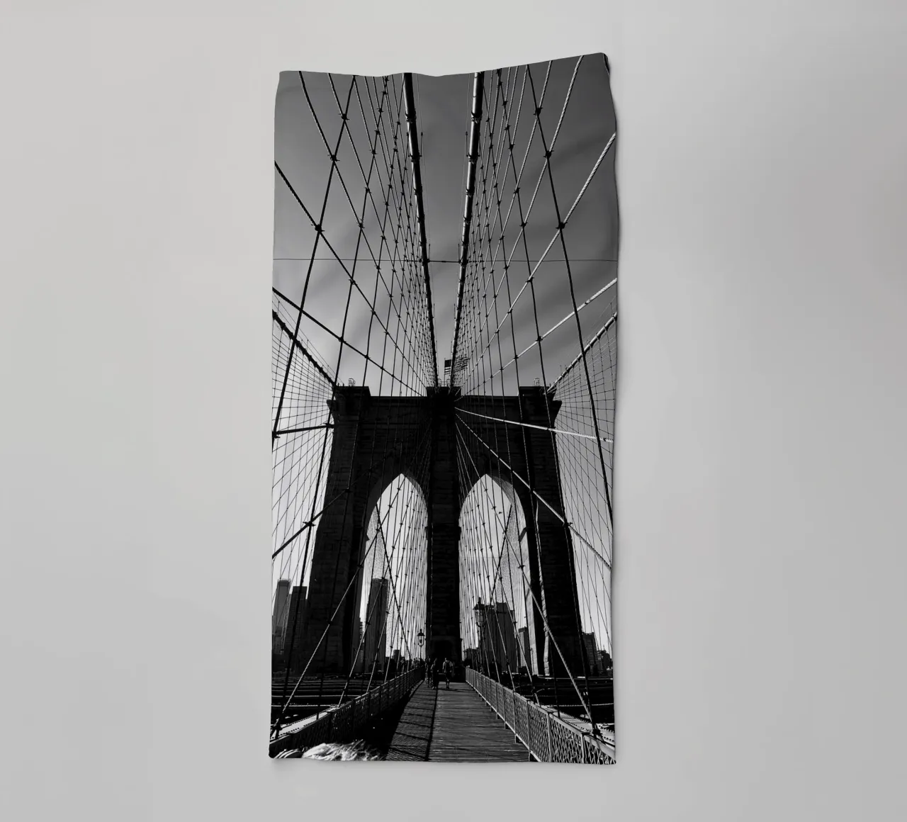 Brooklyn Bridge asciugamano da bagno da Flo Klein