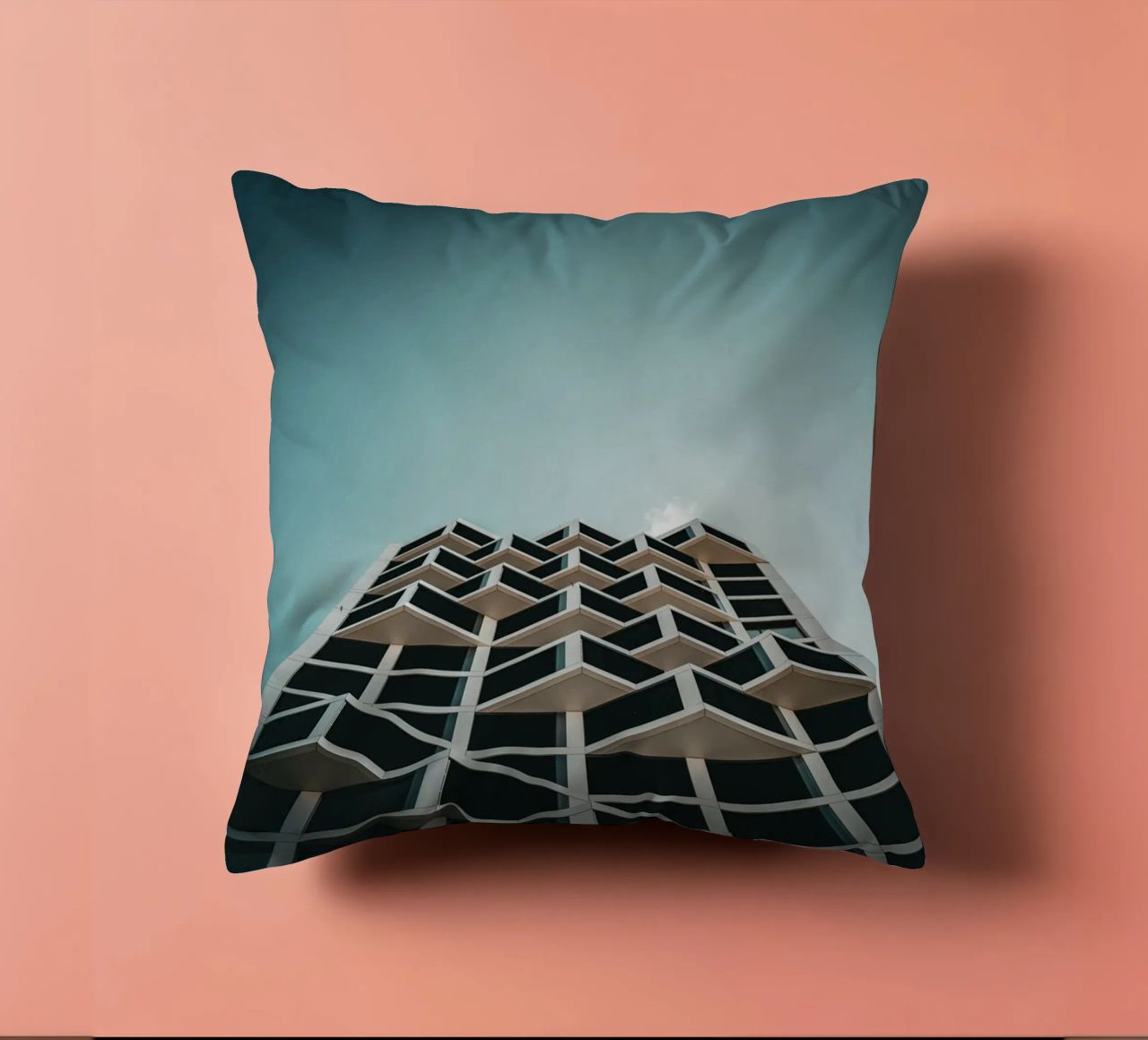 Abstract Architecture cuscino da Flo Klein