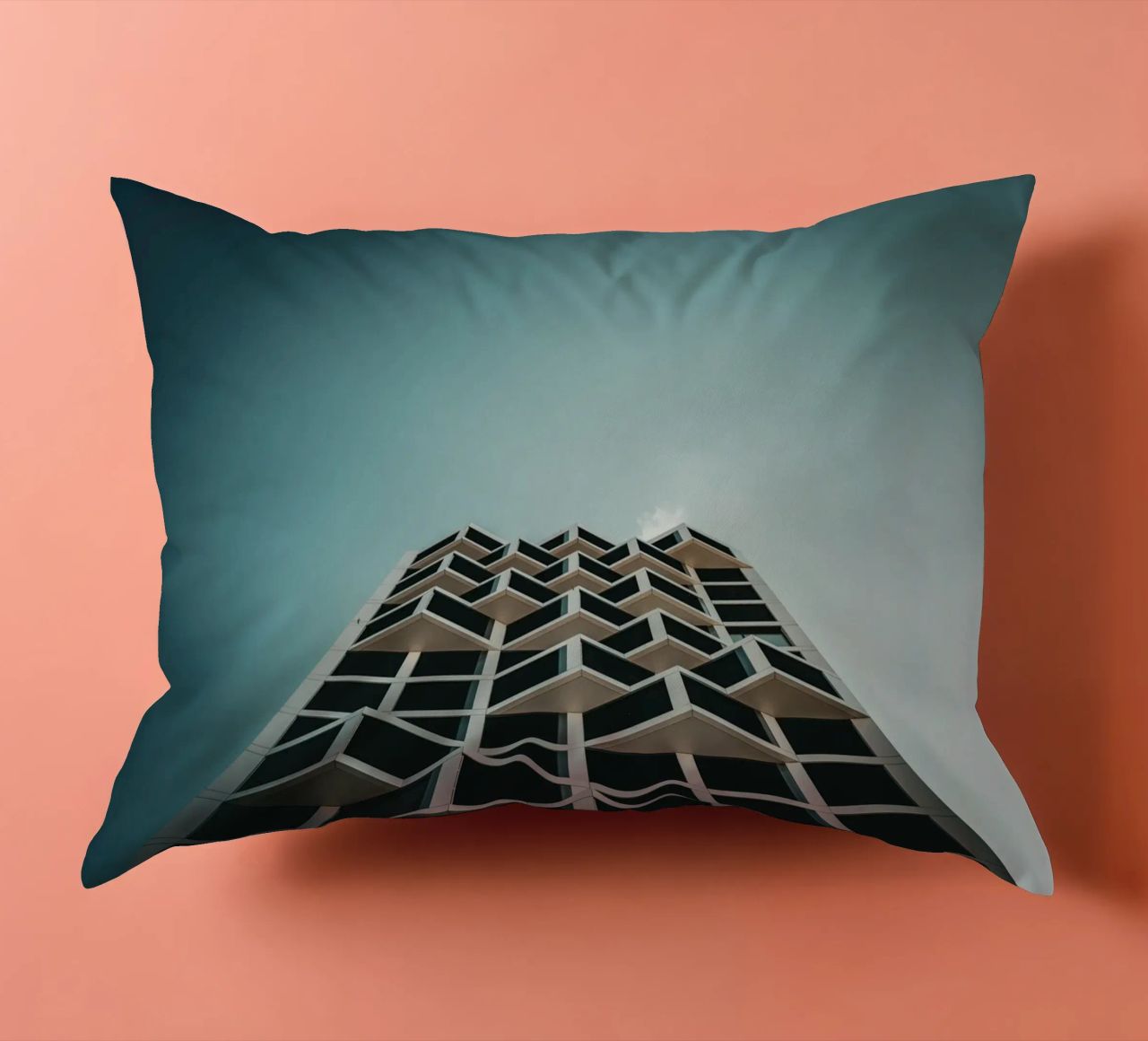 Abstract Architecture cuscino da Flo Klein