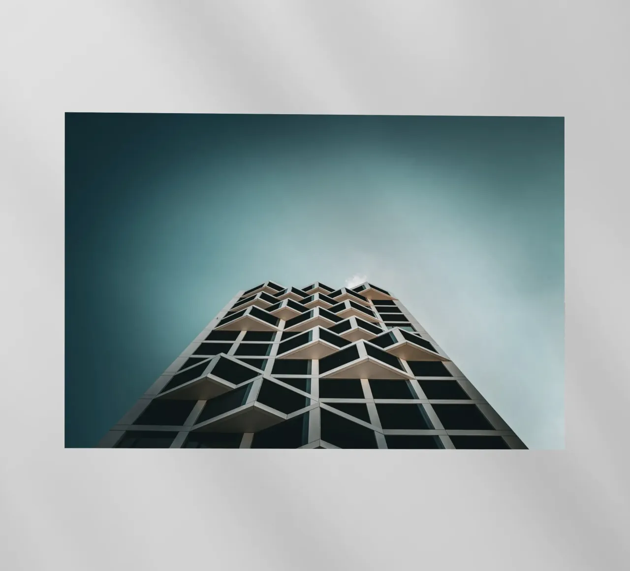 Abstract Architecture pellicola backlit da Flo Klein