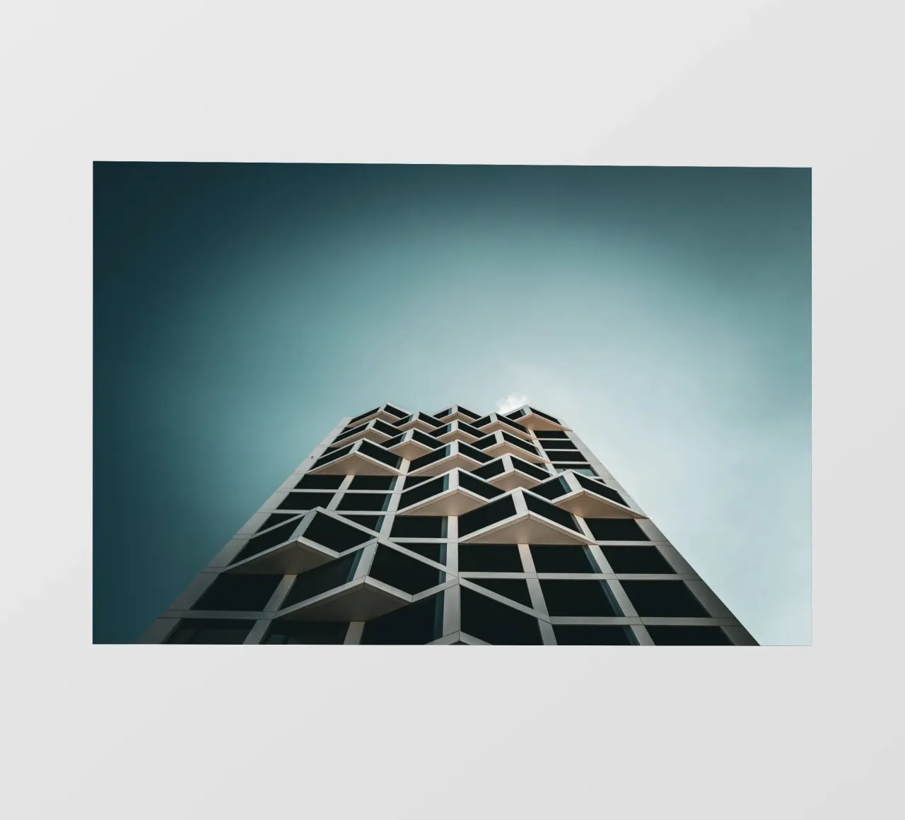 Abstract Architecture pellicola backlit da Flo Klein