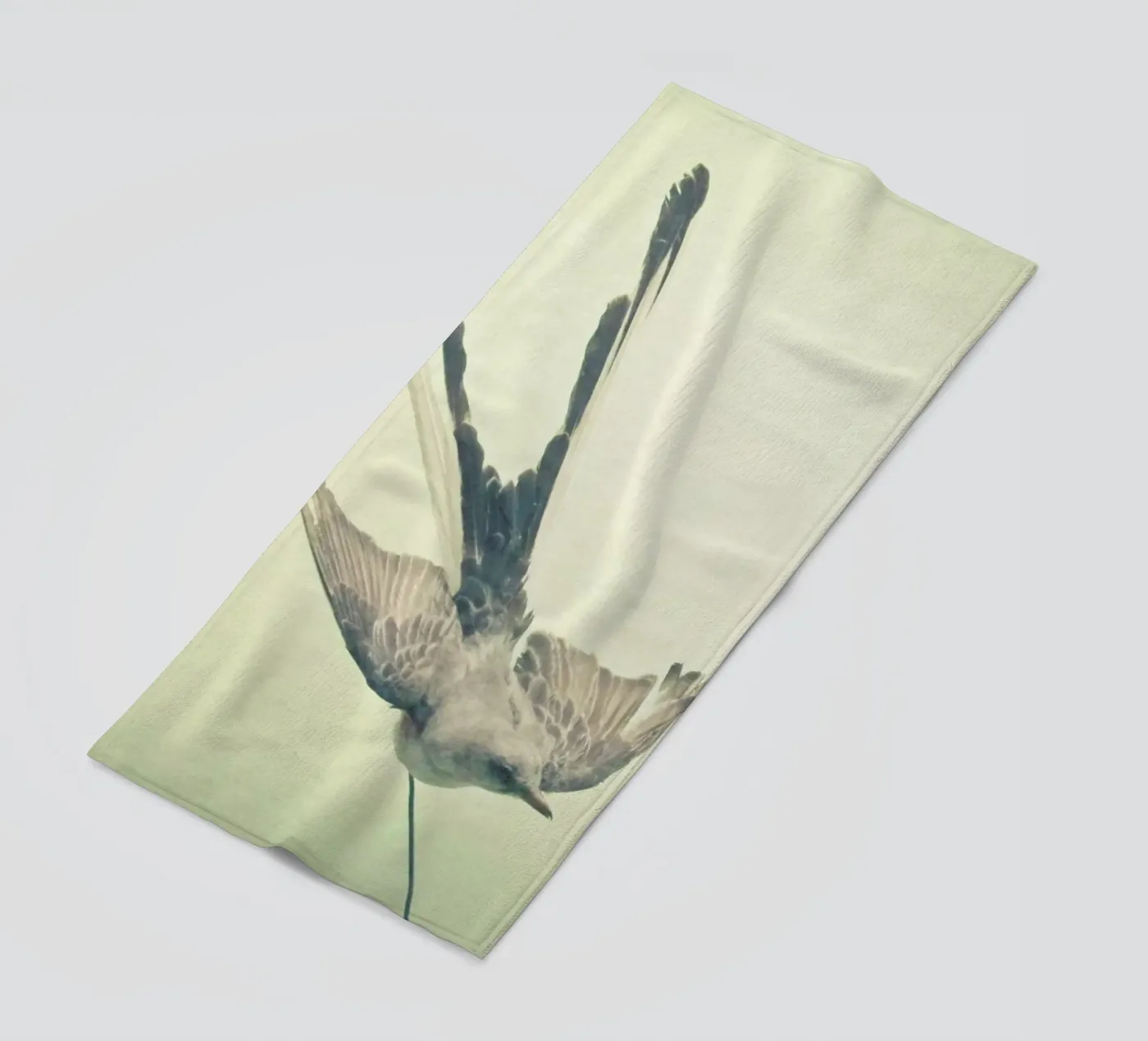 Vogelstudie #1 strandhanddoek van Cassia Beck Photography