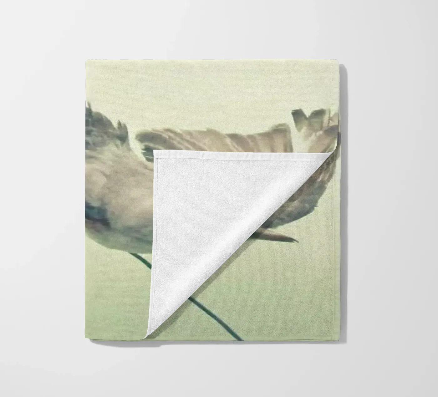 Vogelstudie #1 strandhanddoek van Cassia Beck Photography