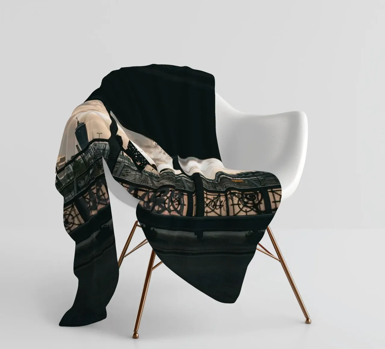 München Hackerbrücke coperta in pile da Flo Klein