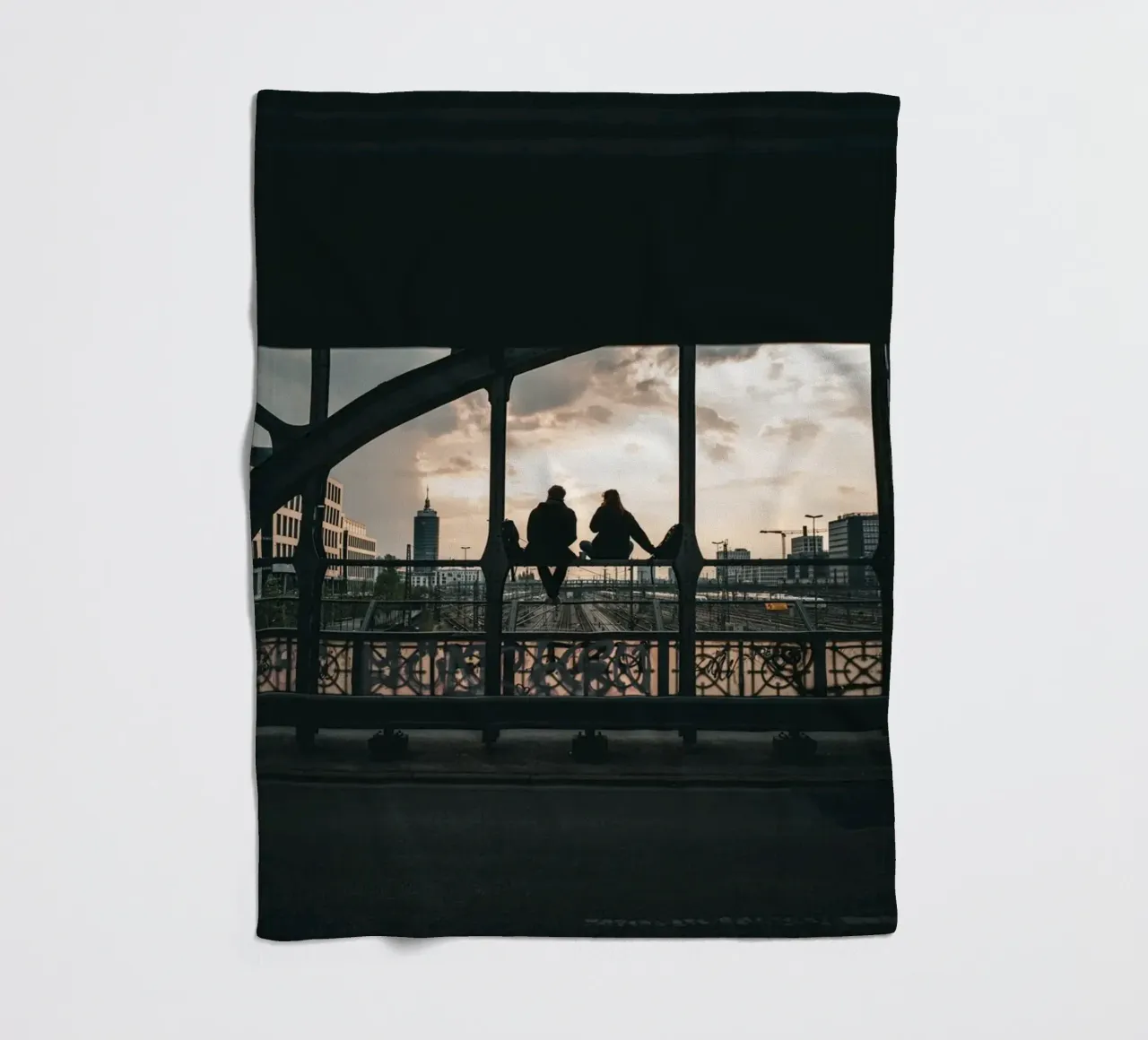 München Hackerbrücke coperta in pile da Flo Klein