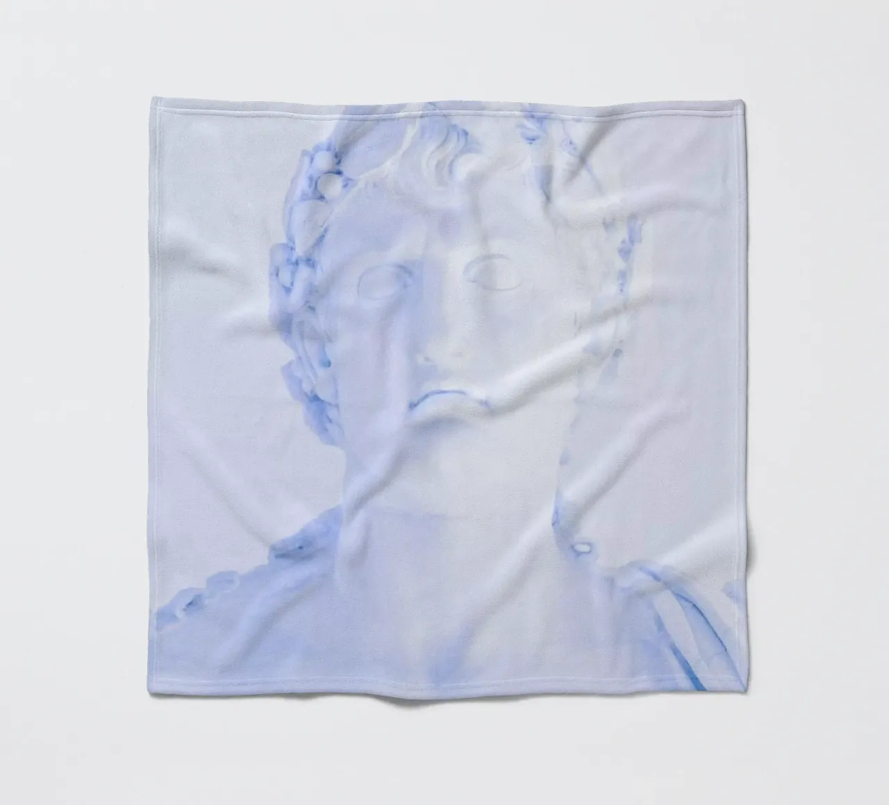 Neo Rom 4 coperta in pile da Paul Aidan Perry