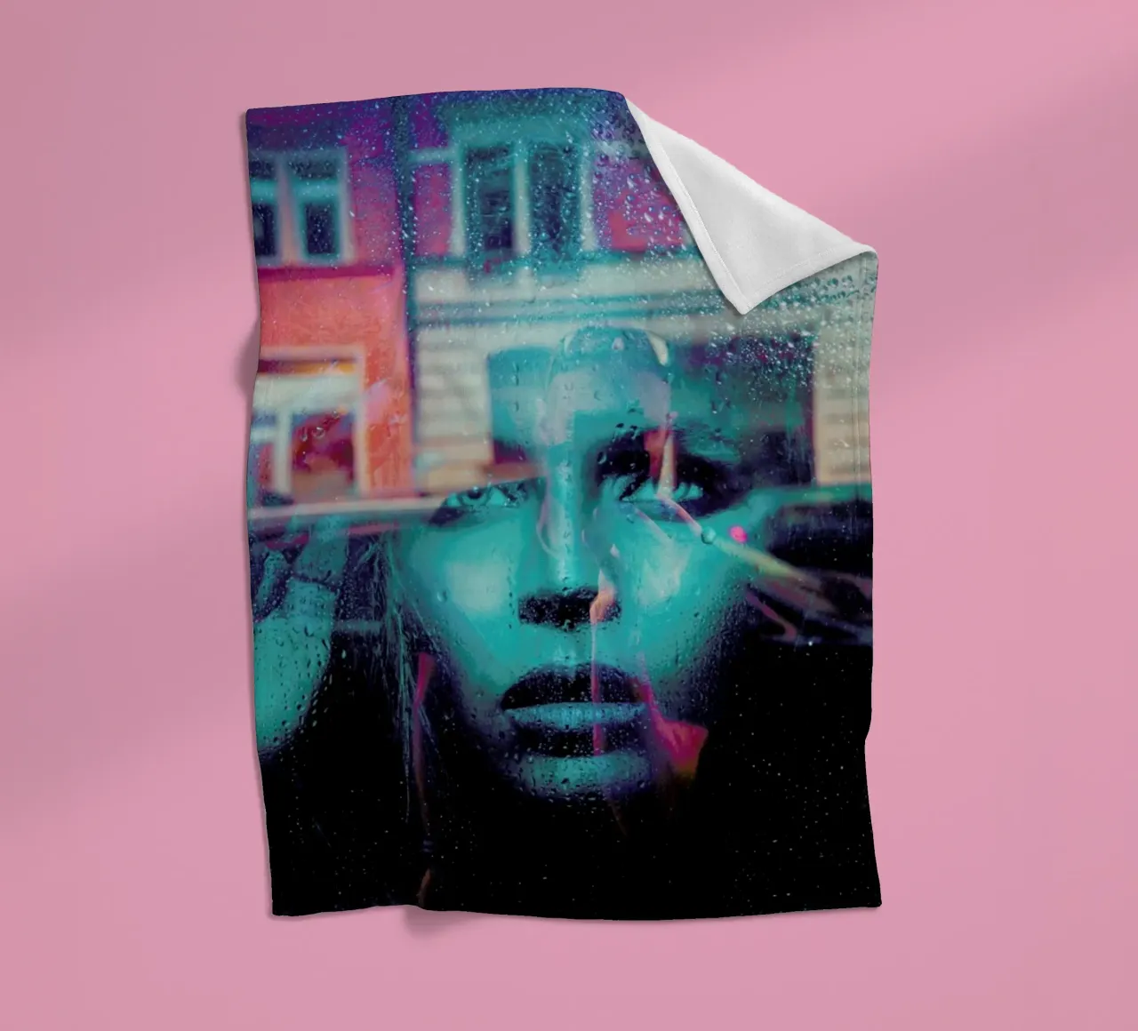 Selfie coperta in pile da Flo Klein