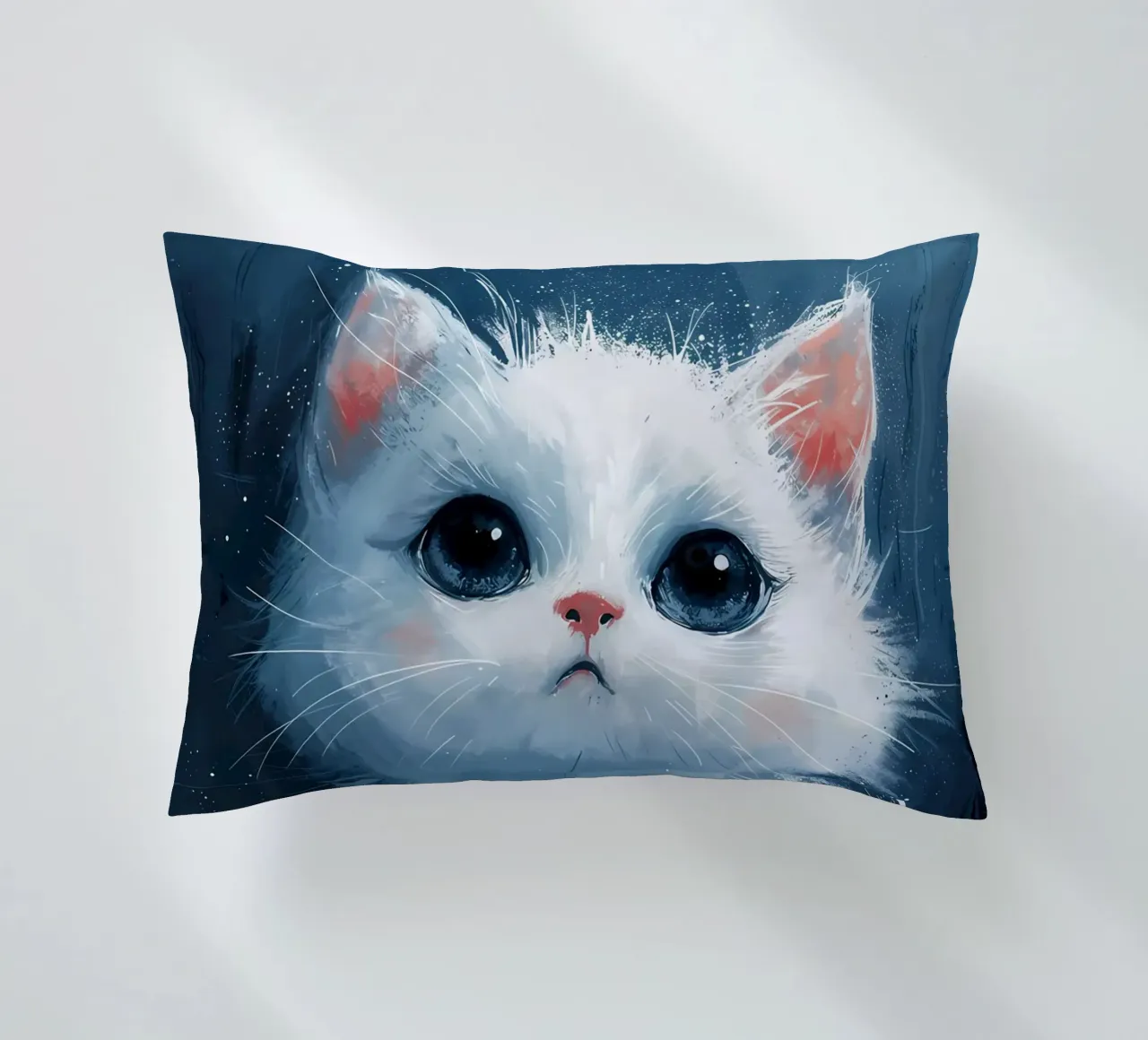 Gattino dagli occhi blu_ Serenity in Fluff cuscino da Manh beo