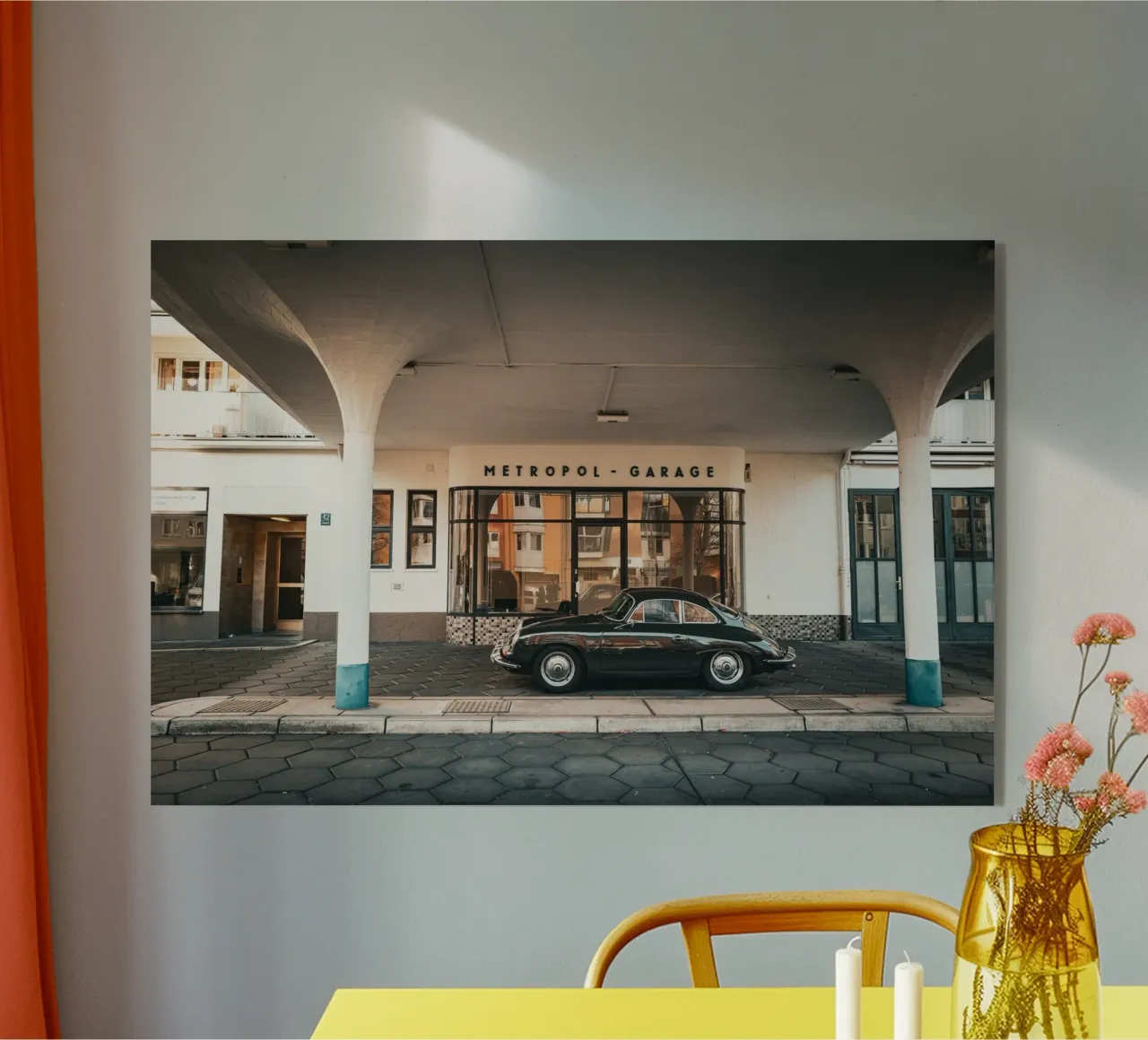 Porsche plexiglass da Flo Klein Gallery