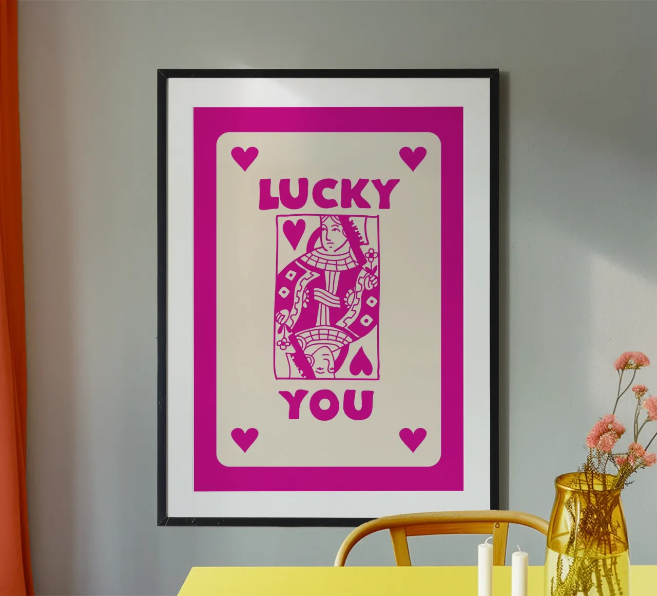 Regina di cuori - Design di carte da gioco Pop Art poster con telaio in plastica da Studio Mooodz
