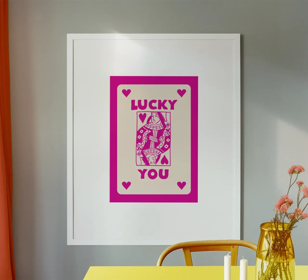 Regina di cuori - Design di carte da gioco Pop Art poster con telaio in plastica da Studio Mooodz