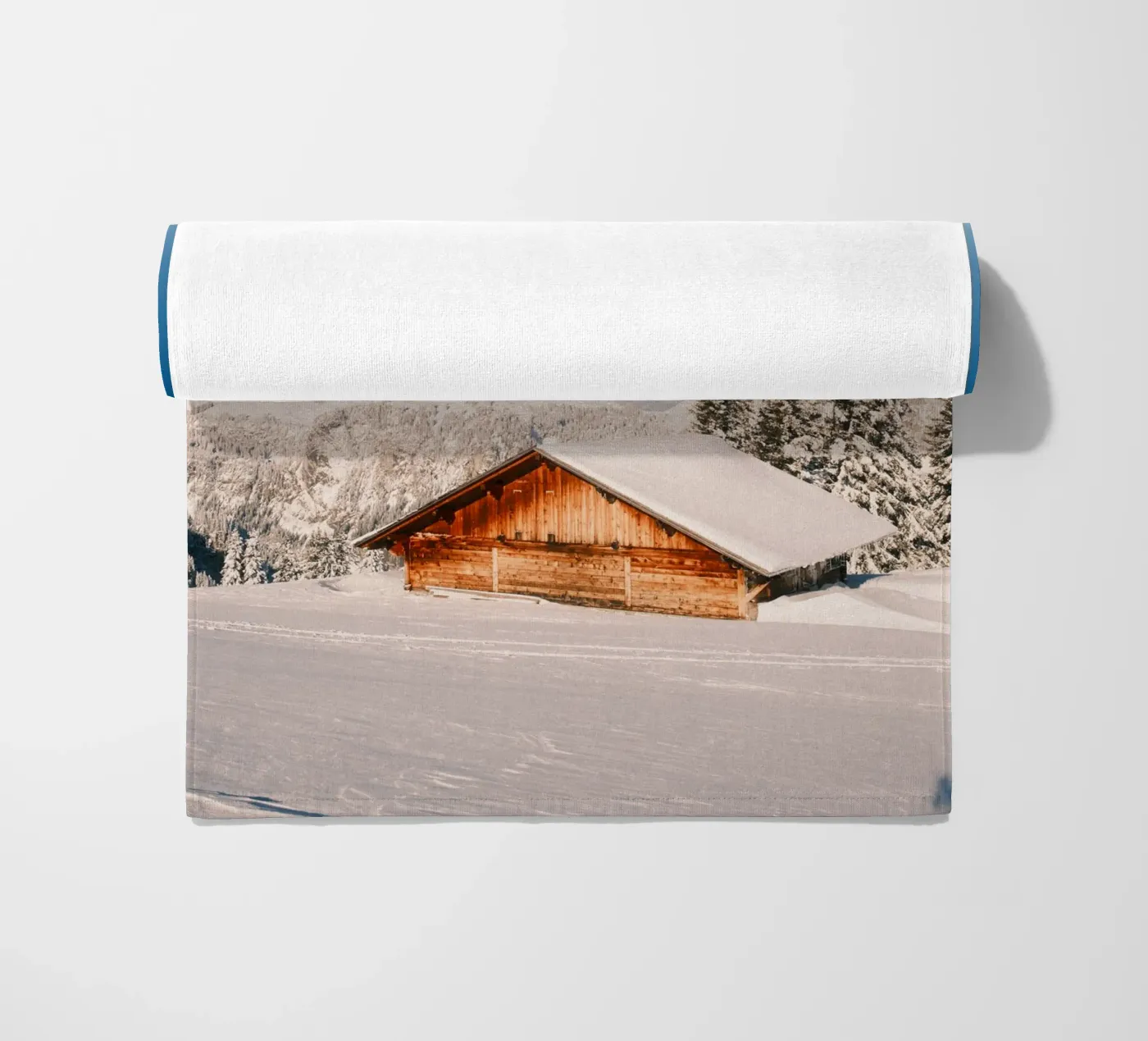Winter Alpine Cabin telo mare da FujiSwiss