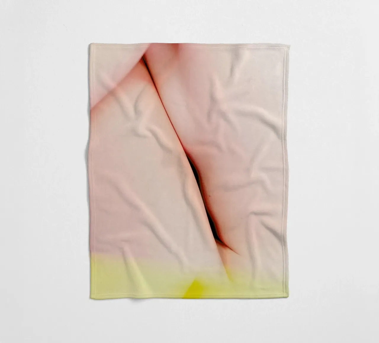Hide Away Tree House 6 coperta in pile da Paul Aidan Perry