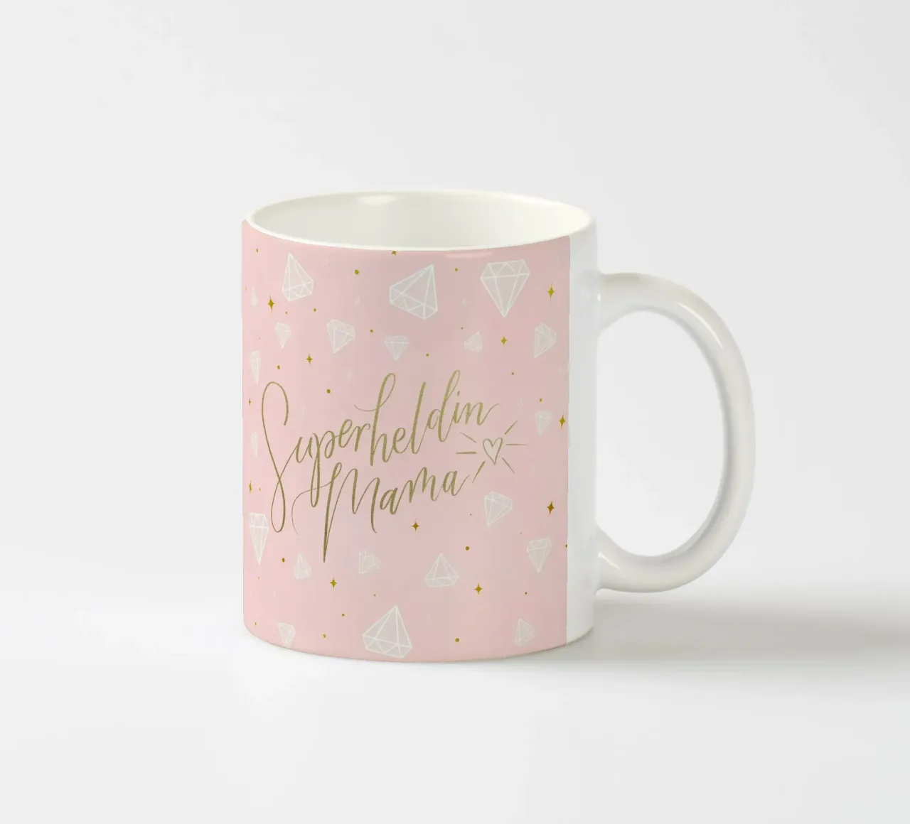 Mamma supereroe. Calligrafia a pennello con texture e cuore in oro tazza in ceramica da CalliLetters